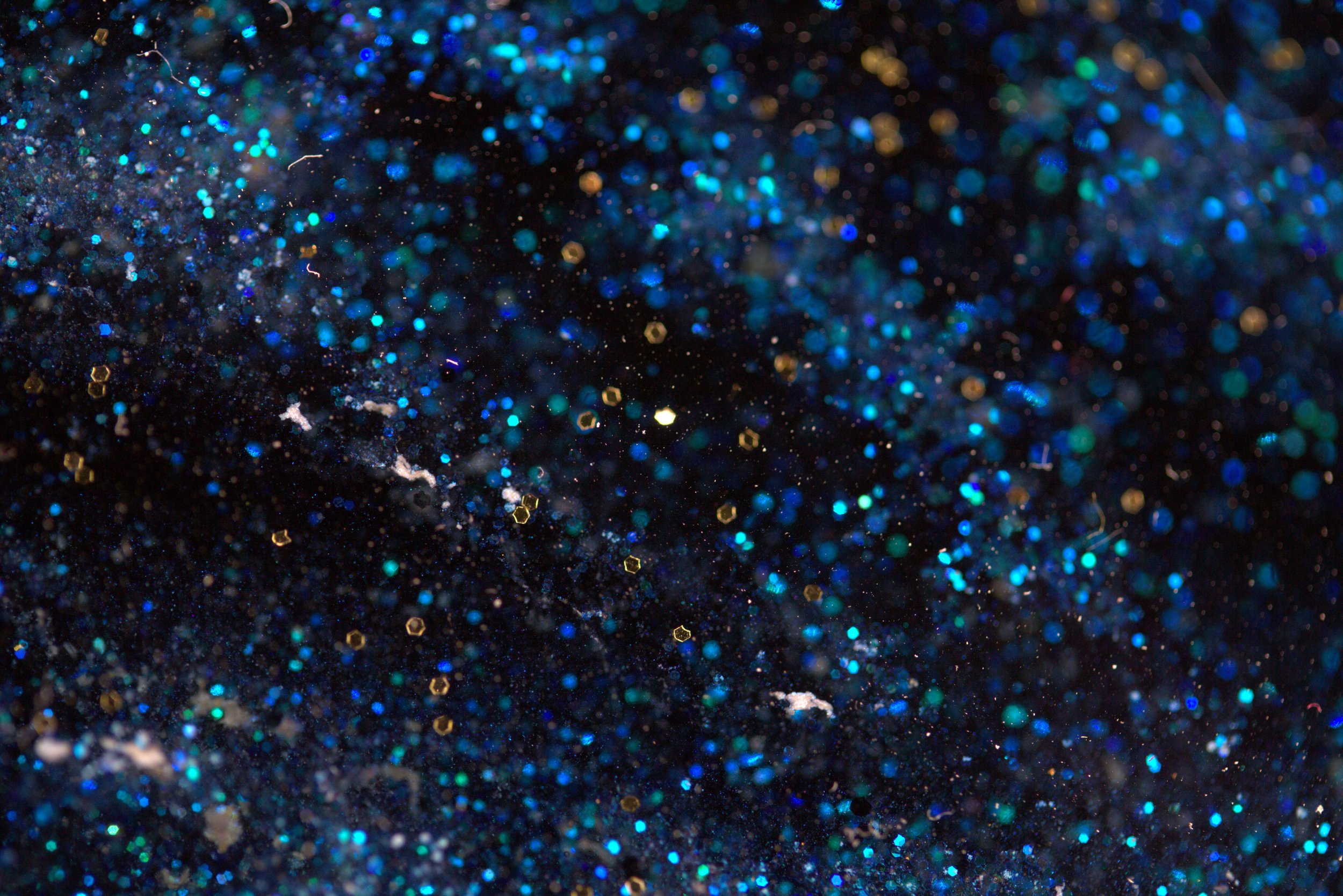 Felix-Kirschbaum-Suspended-particles-in-the-universe-2.10.jpg