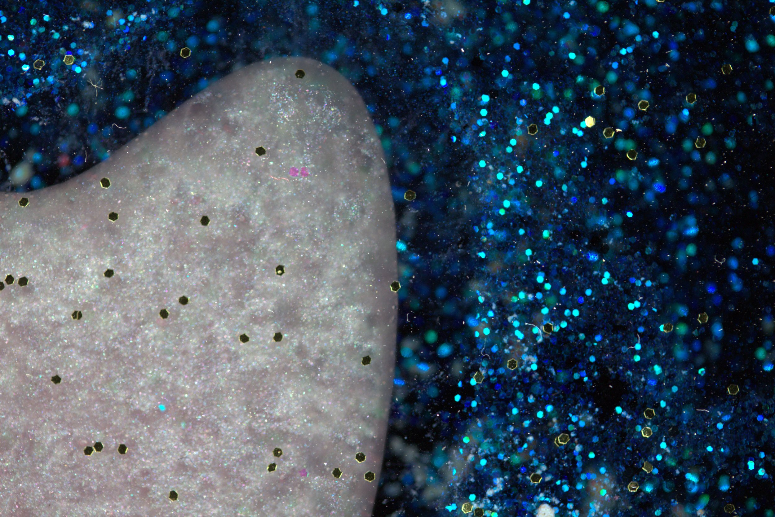 Felix-Kirschbaum-Suspended-particles-in-the-universe-2.9.jpg