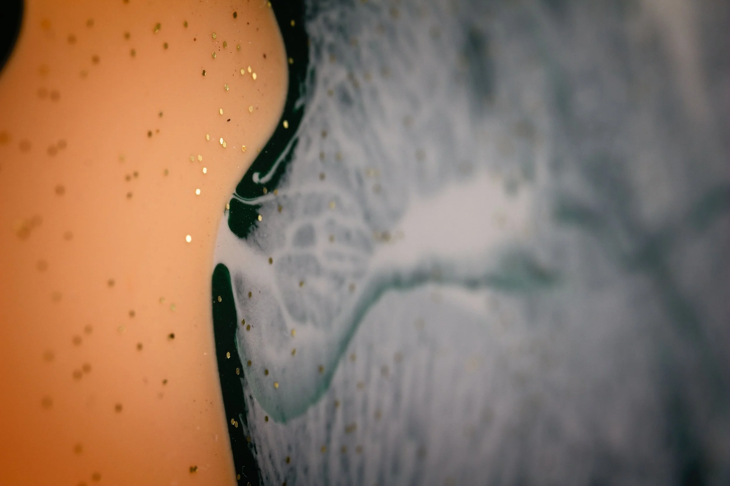 Felix-Kirschbaum-Suspended-particles-in-the-universe-1.11.jpg