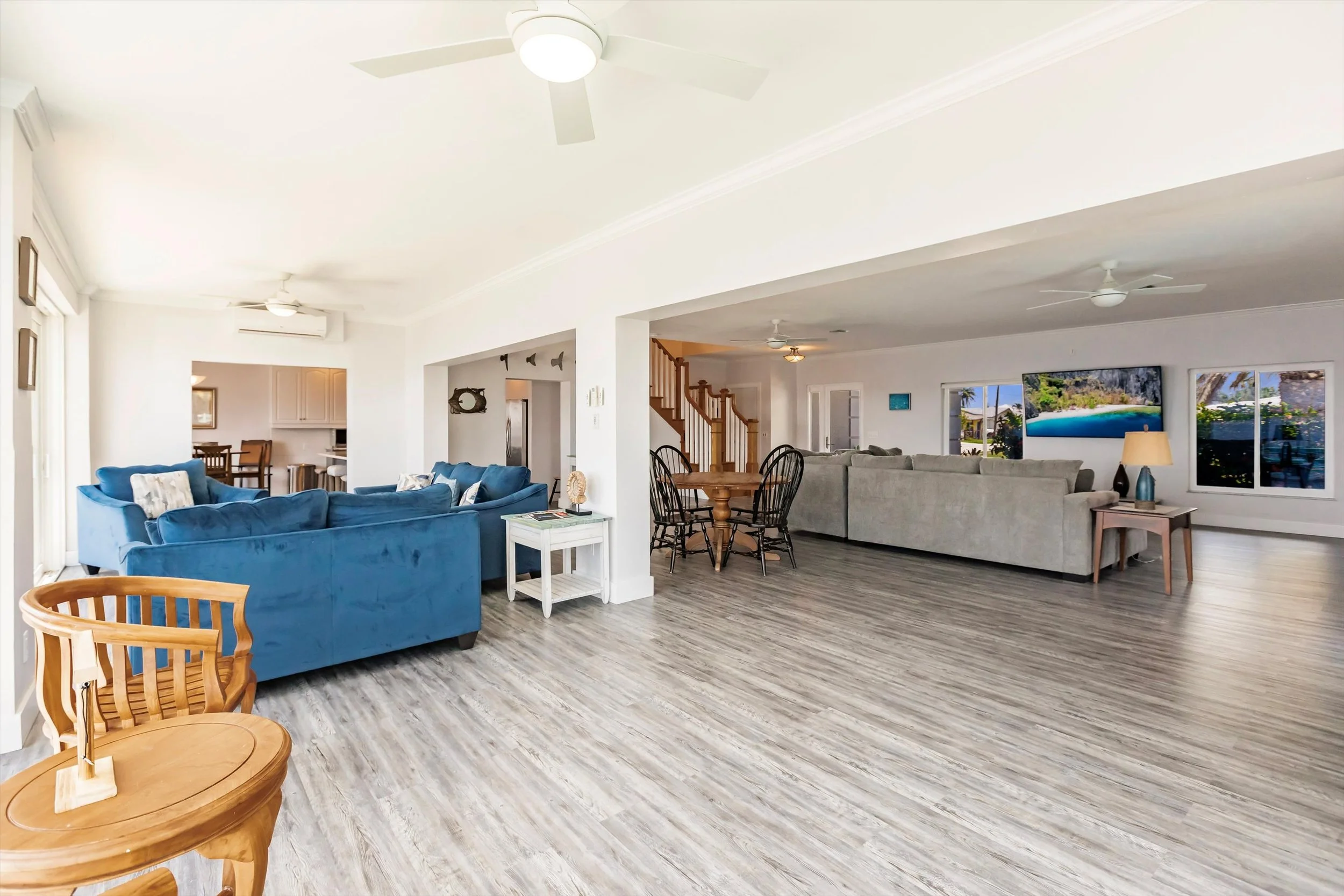 021-Photo 21.jpg