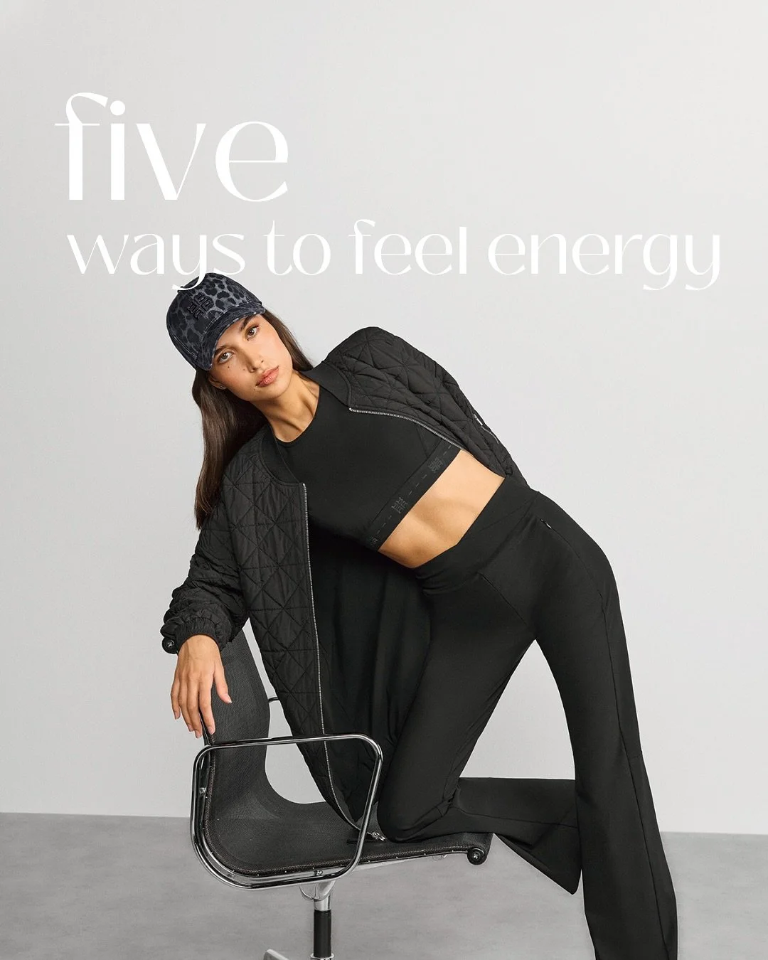 5 einfache Wege Energie zu sp&uuml;ren ⚡️

Tiefe, bewusste Atmung hilft dir, dich auf den gegenw&auml;rtigen Moment zu konzentrieren. 

Jede kleine Bewegung signalisiert dir und deinem K&ouml;rper, dass Energie durch dich flie&szlig;t.

Lachen und Fr