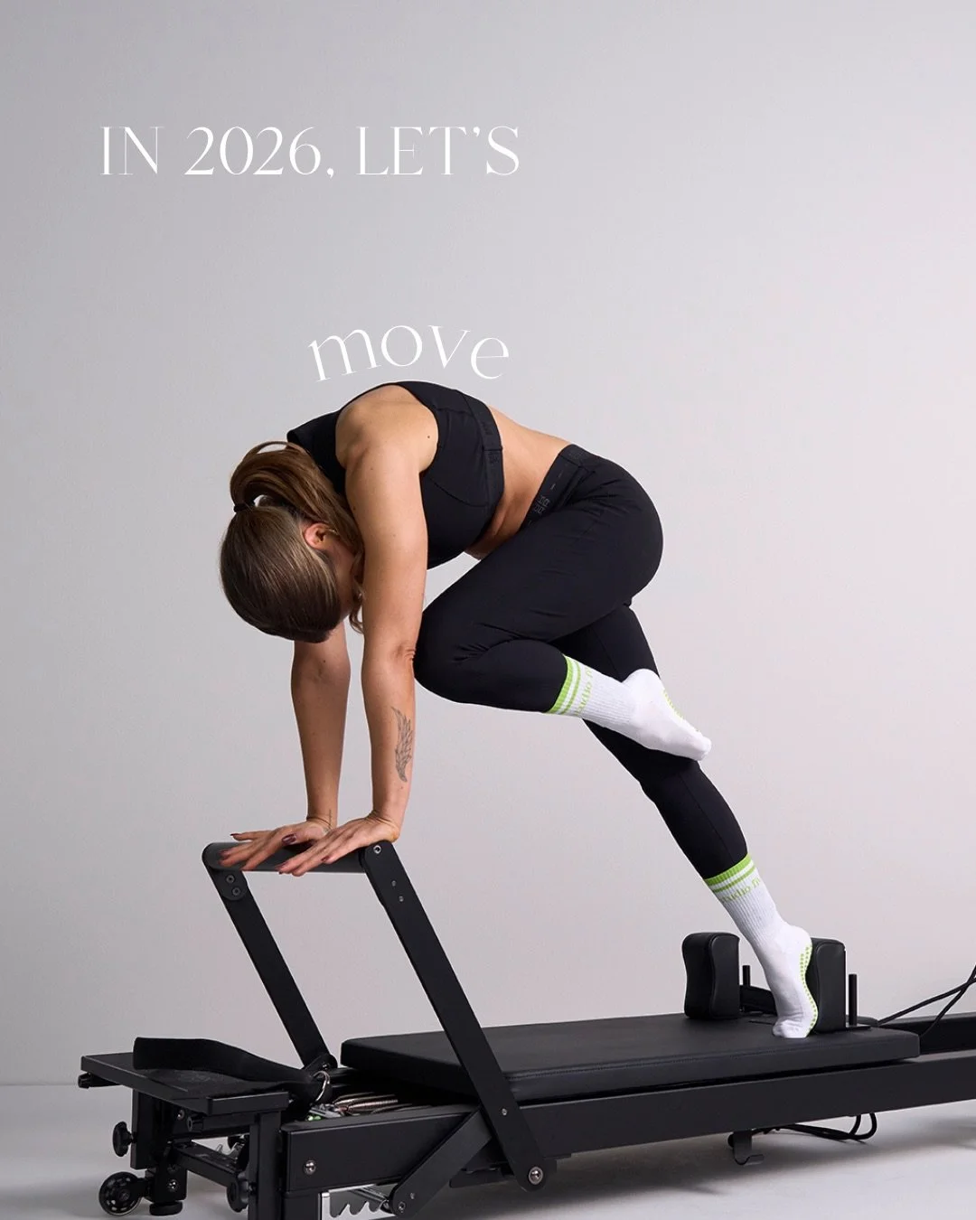 move, stretch &amp; reflect 🫧

2026 is here - Zeit, frische Energie zu tanken, neue Ziele zu setzen und Vors&auml;tze mit Motivation und Freude anzugehen. 

Nutze die Bewegung nicht nur f&uuml;r deinen K&ouml;rper, sondern auch, um Klarheit zu gewin