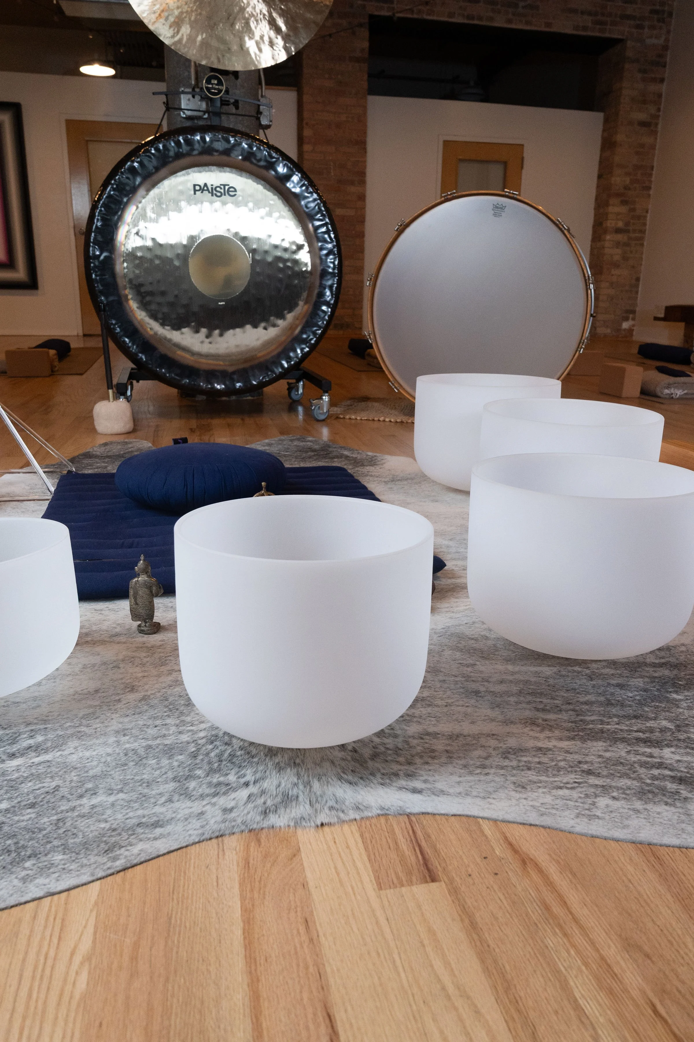 Sound Baths in Chicago: What They Are and How to Choose the Right One