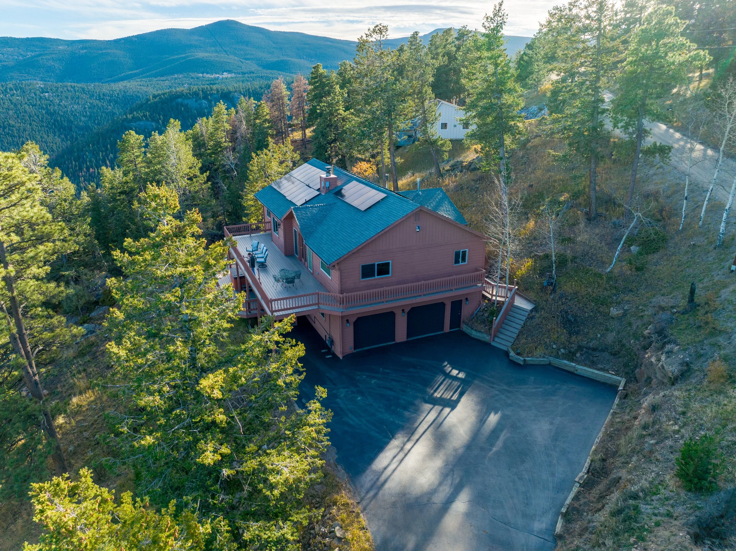 Top Garage 1.jpg