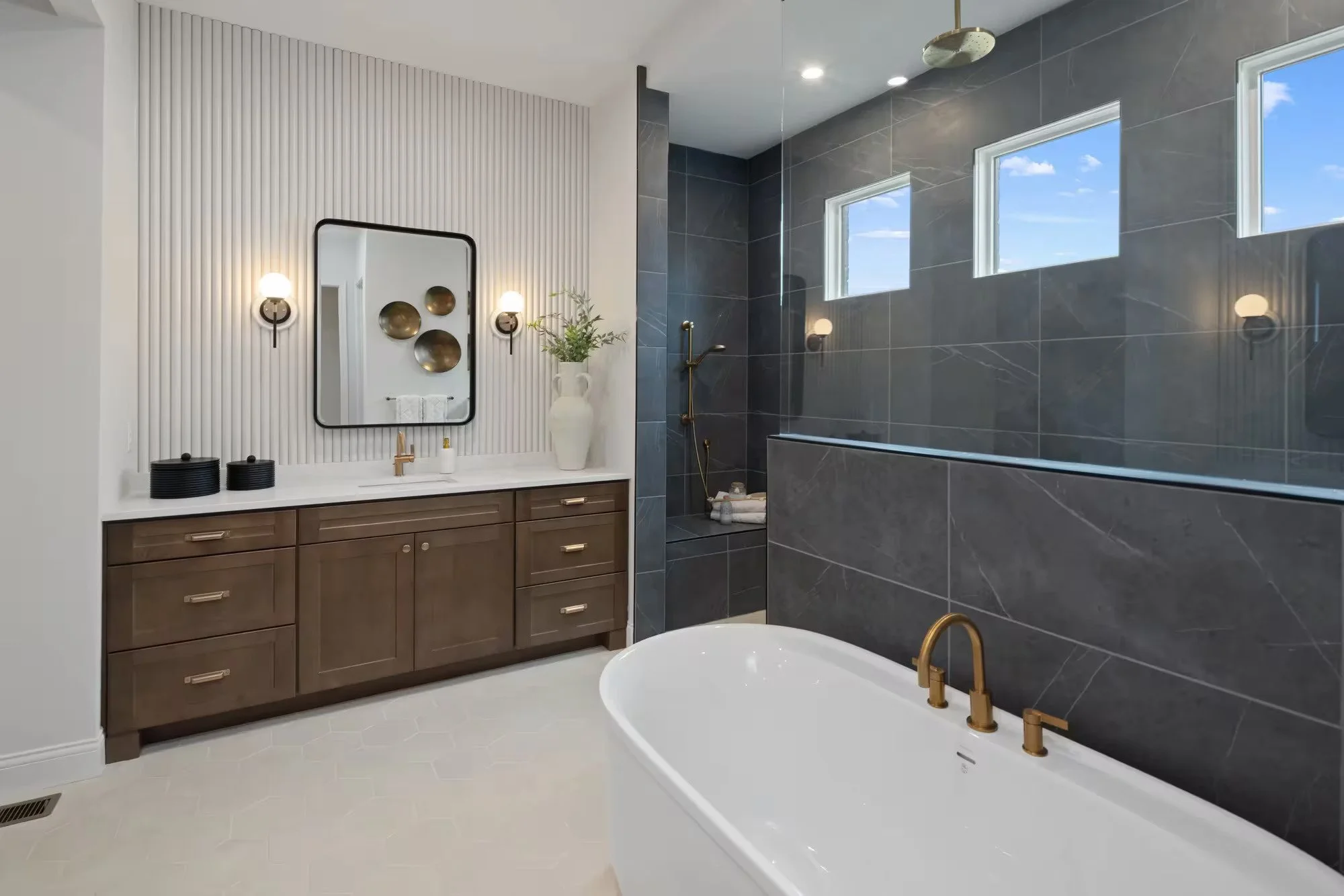 TCAF-0007-00-Bedford-F-masterbath3.jpg