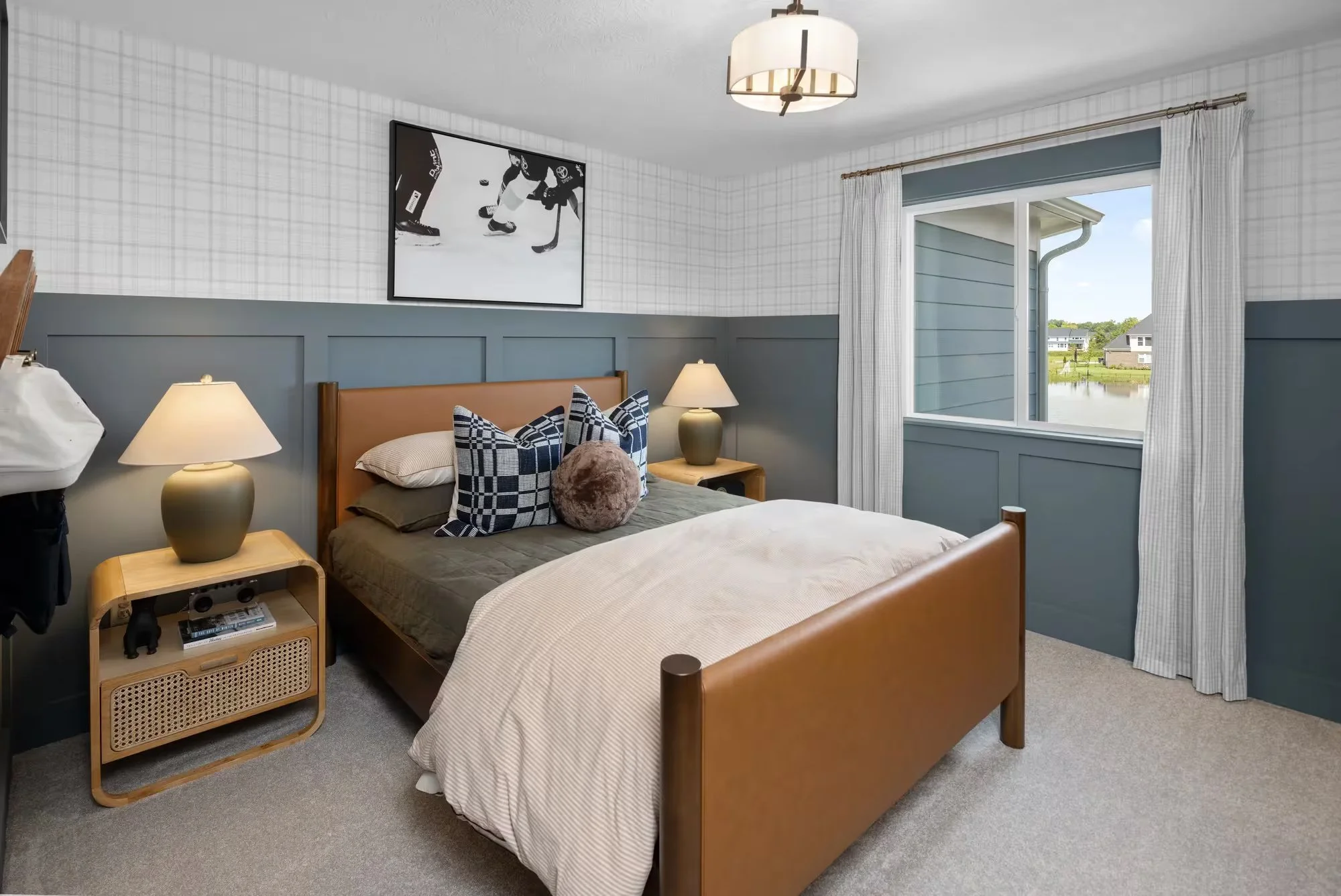 ALPL-0063-00-AshlLawn-Alton-Place-bedroom5.jpg