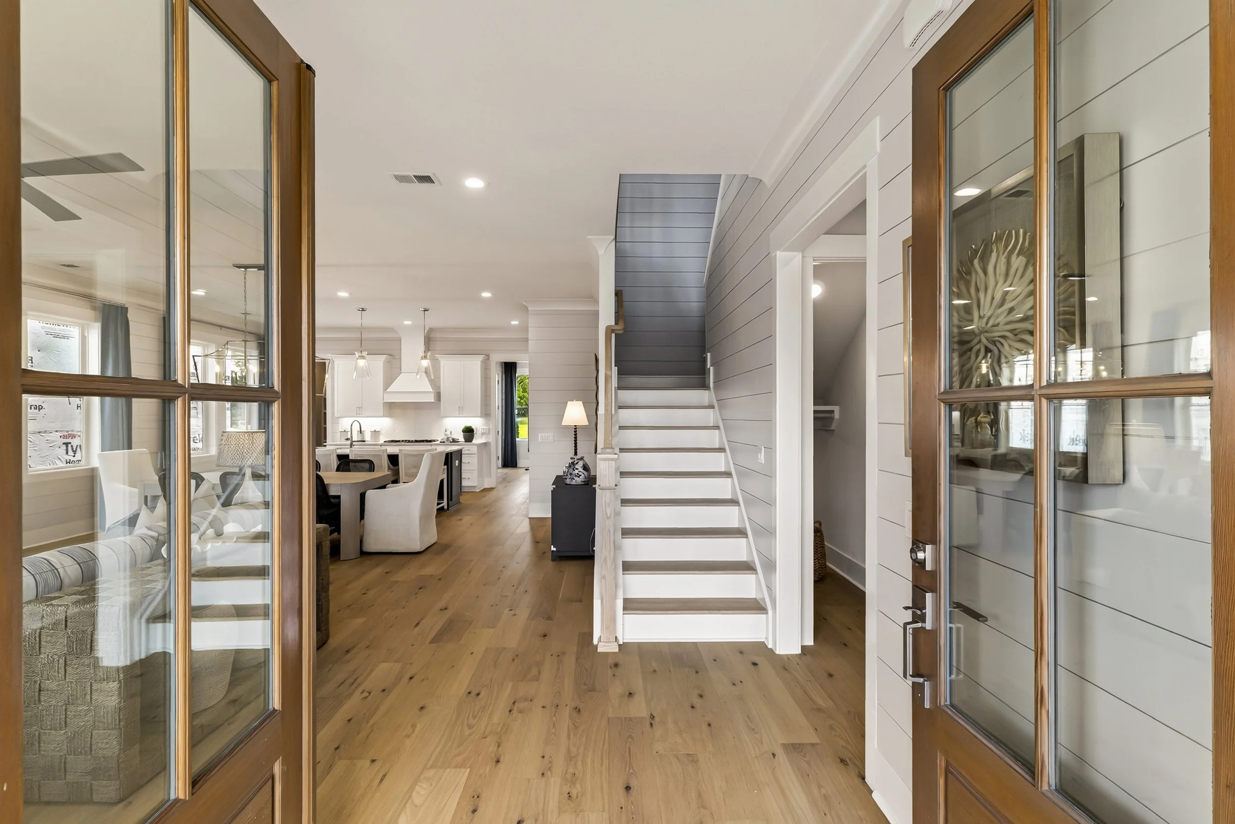 405 Reserve Way - 007 (Photos).jpg