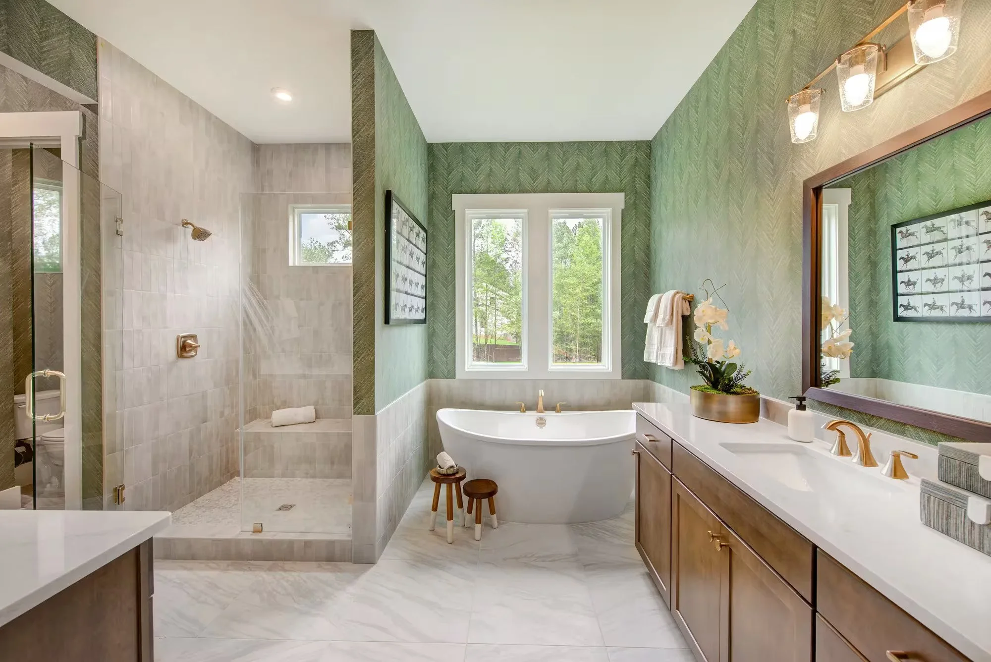 BSTN-0017-00_Sebastian-D-_Primary-Bath-3.jpg