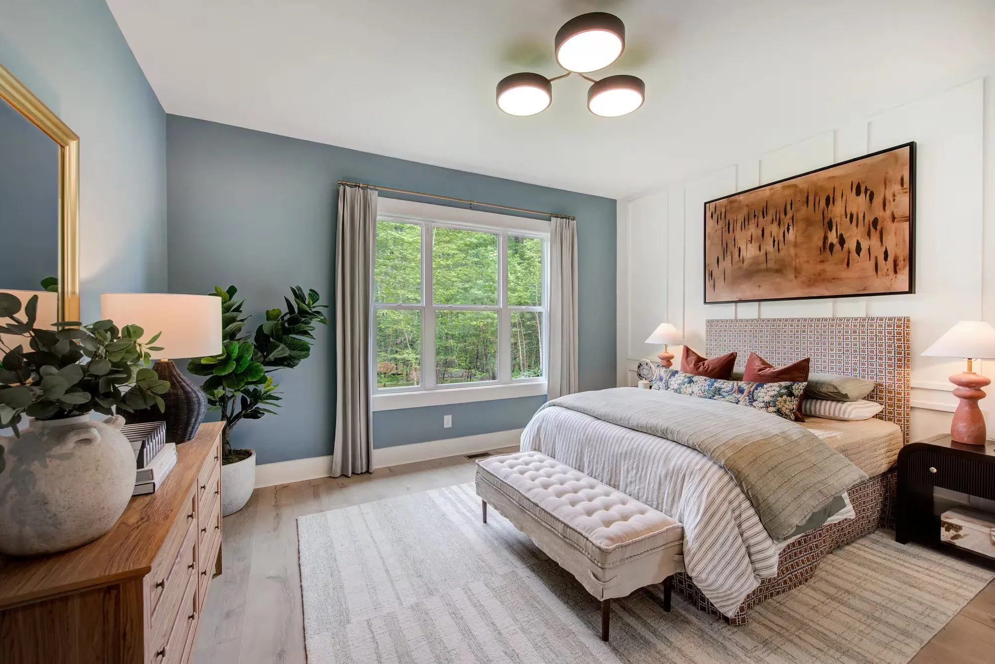 BSTN-0017-00_Sebastian-D-_Bedroom-2-1.jpg