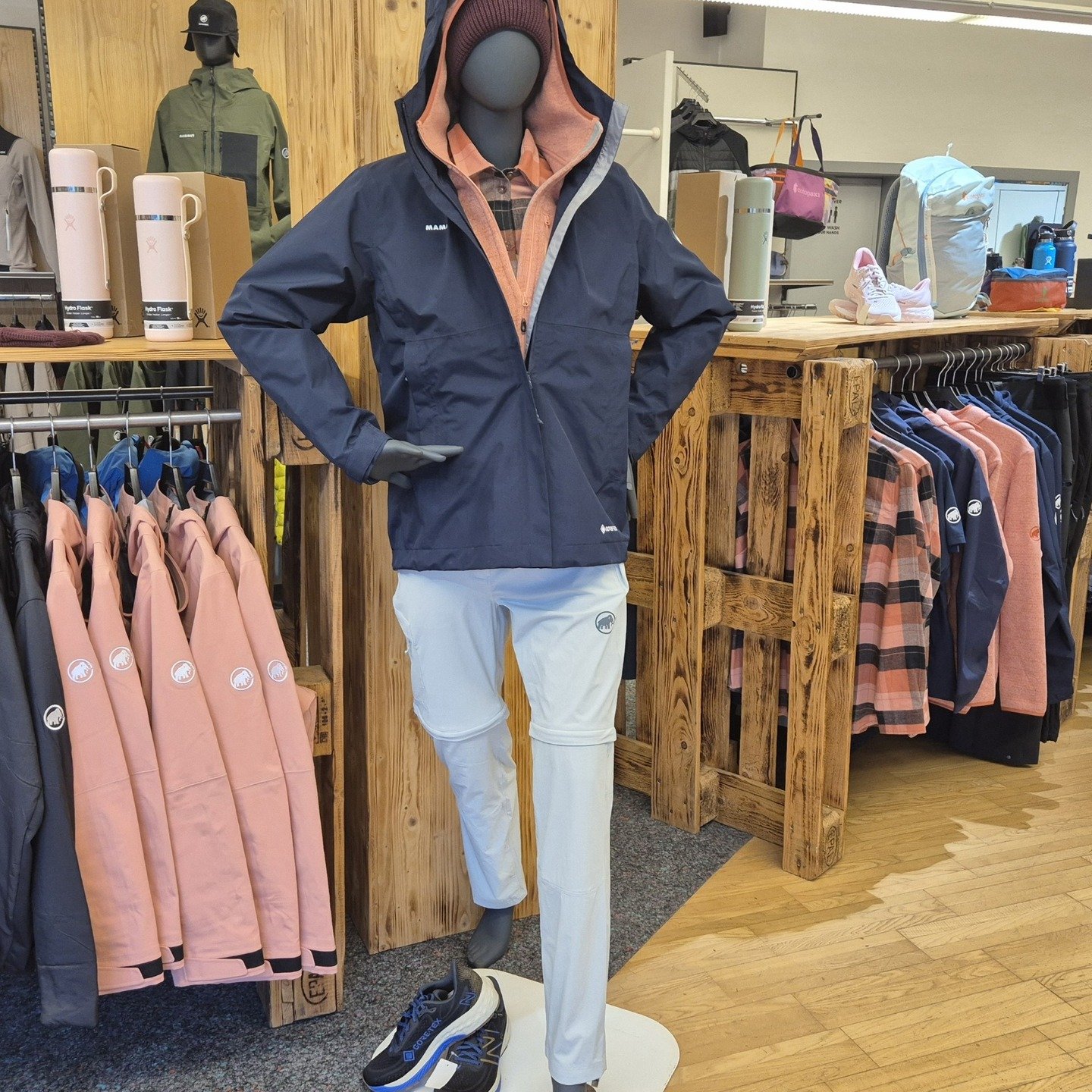 🌧🍂 bereit f&uuml;r jedes Wetter &ndash; stylisch &amp; zugleich funktional!

Jetzt eindecken mit den neuen Herbststyles und gut aussehen, egal wie das Wetter wird.