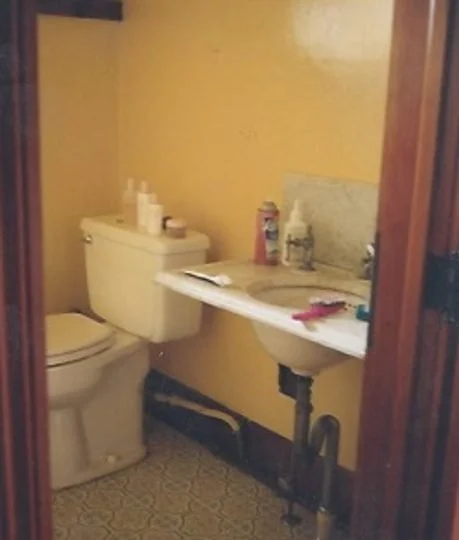 Upstairs Bathroom Before