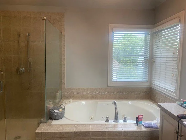 Tub Before