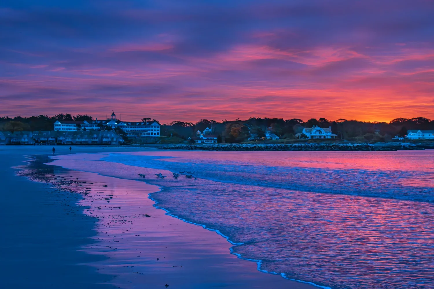 Colony hotel at sunrise