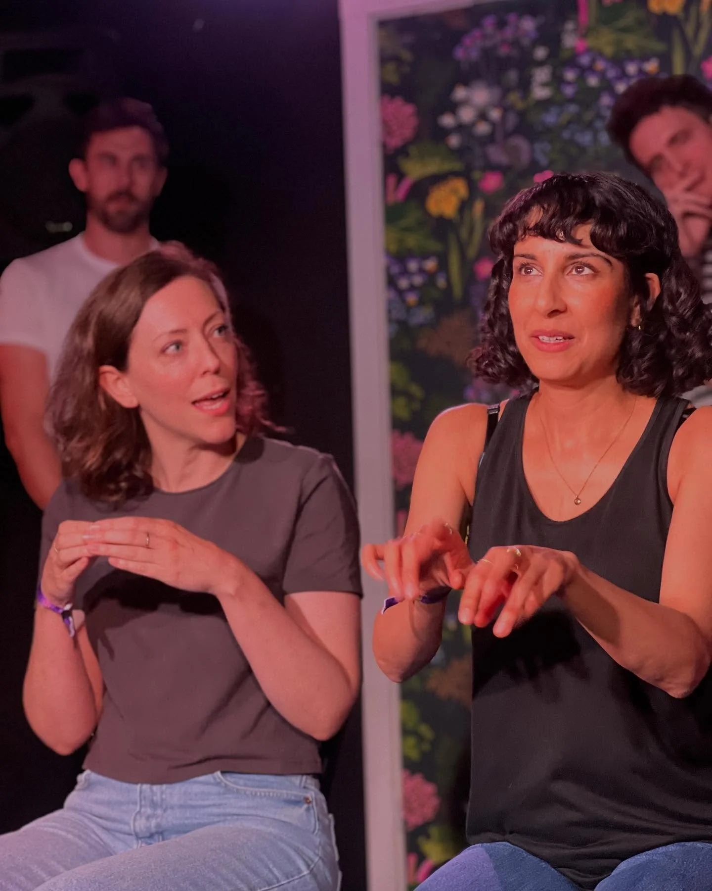 We can&rsquo;t capture everything &ndash; but here&rsquo;s a glimpse of our first two days at Midsummer Comedy 🎭☀️
Improv madness, stand-up brilliance, uncontrollable laughter and the best crowd ever. It&rsquo;s sweaty, silly, and absolutely perfect