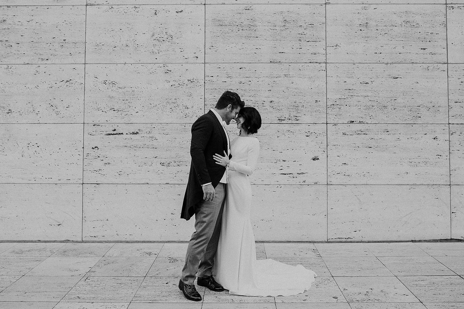 Bride and groom portraits on the streets of New Orleans before their wedding