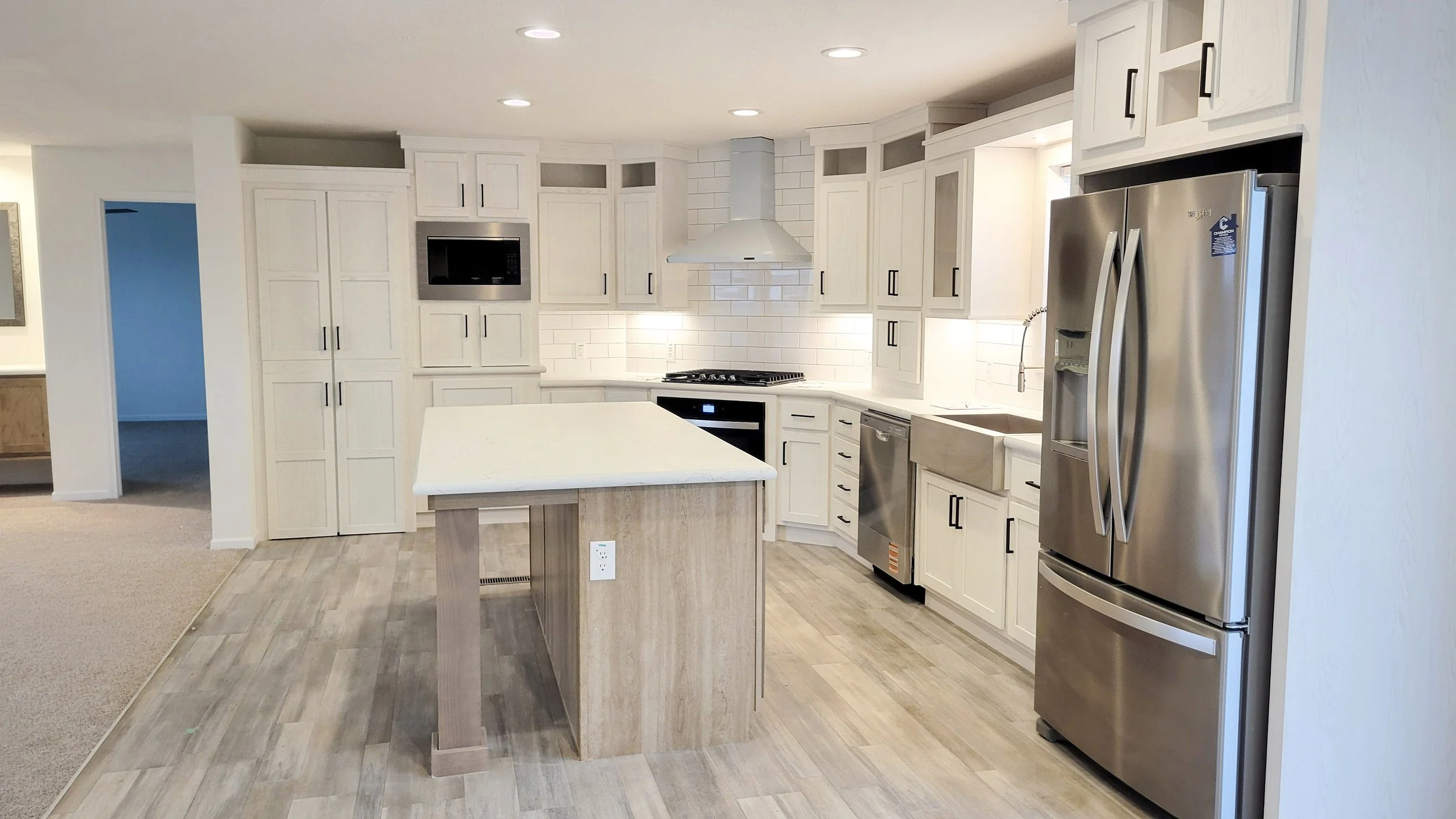 29-11856 Danton 5.jpg