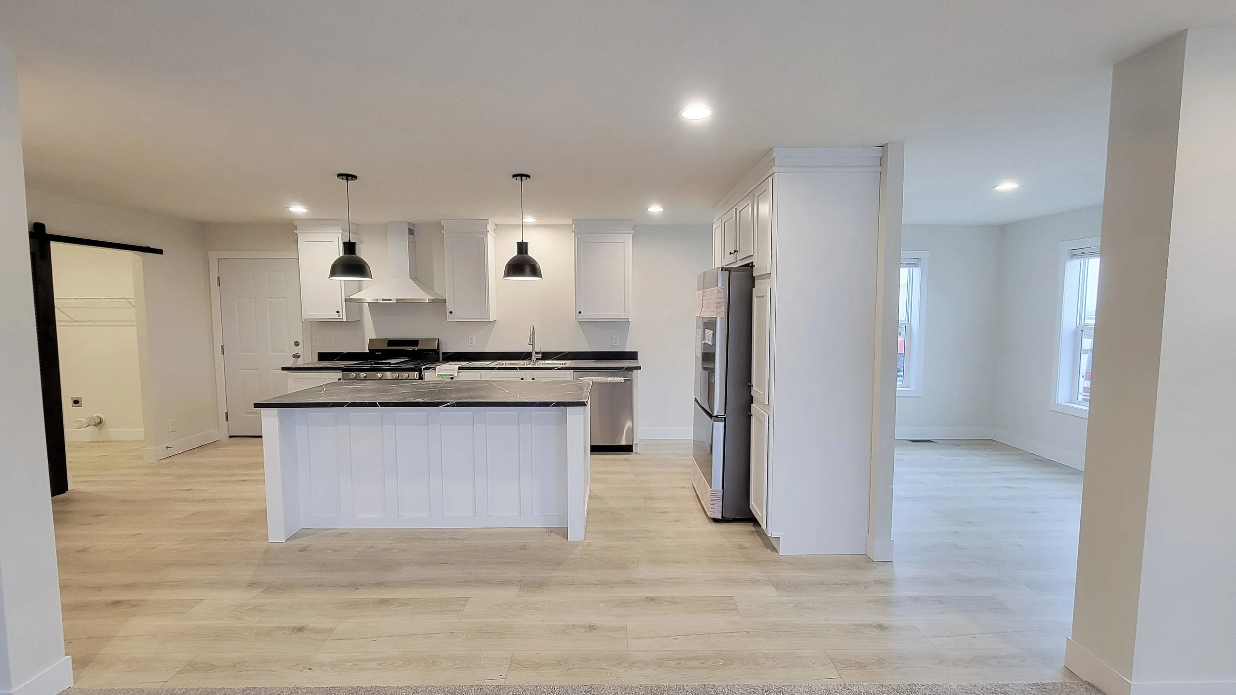 16-4160 Shalimar 1.jpg