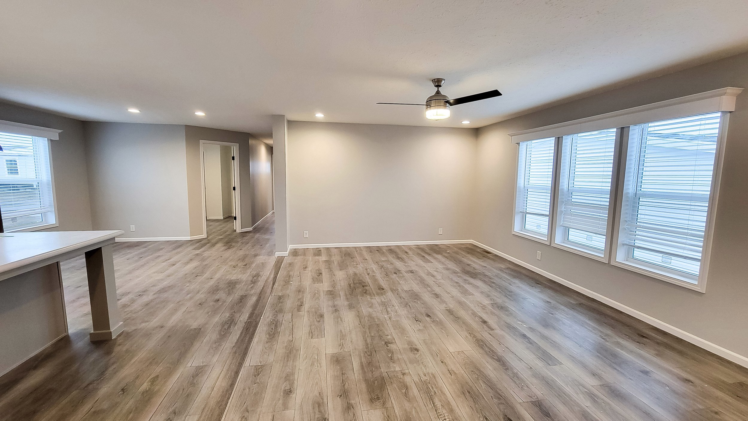 24-4170 Shalimar 5.jpg