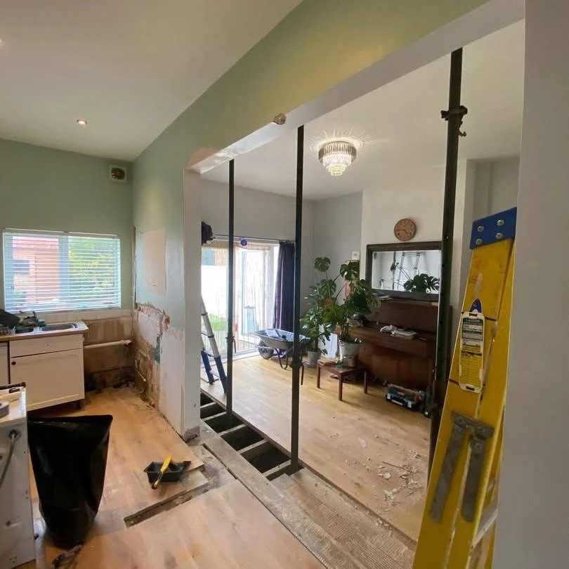 What a Stunning Transformation!✨

A kitchen refurbishment where the customer wanted to remove a supporting wall to create a more open and spacious kitchen/dining area.

The result? A beautiful, bright, and functional space that completely transforms 