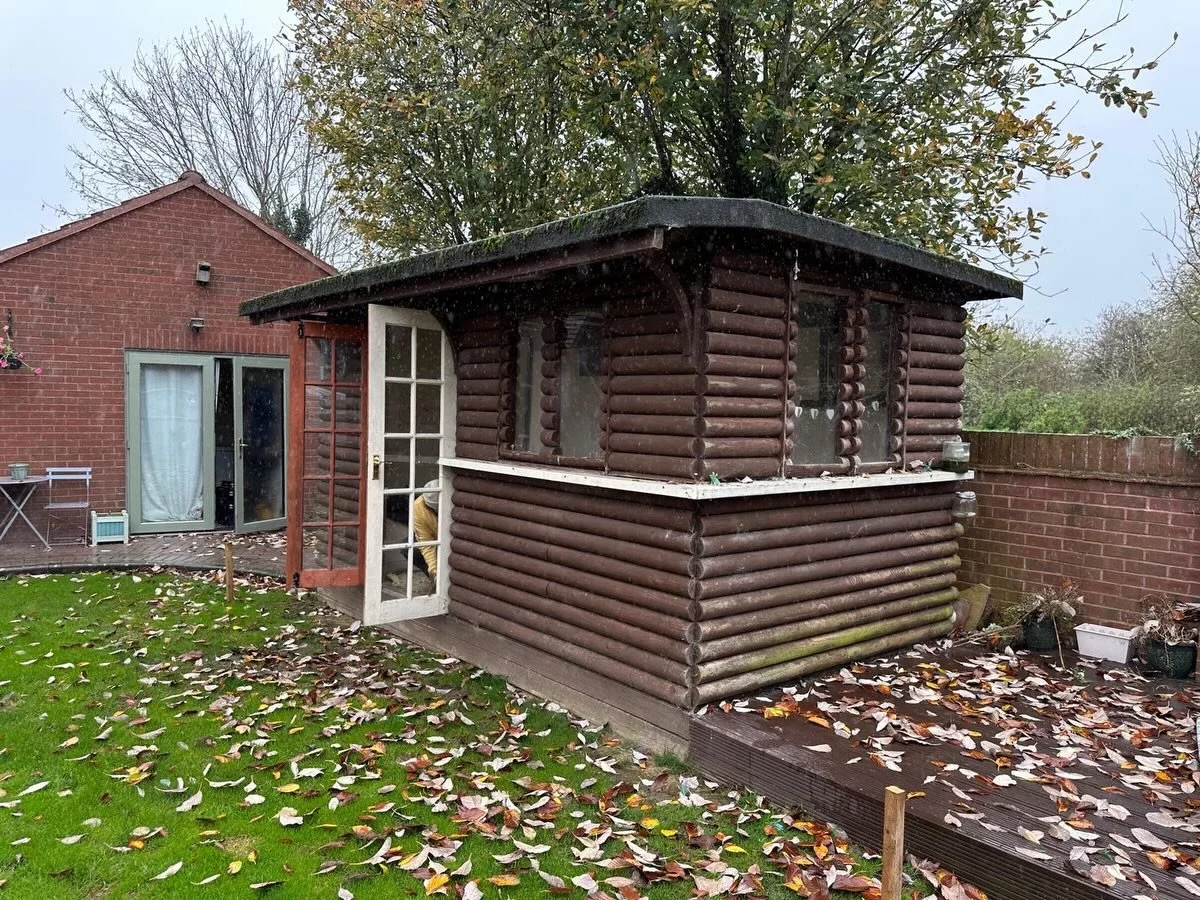 ✨ From dust, cobwebs &amp; forgotten corners&hellip; to a dreamy light-filled cabin retreat 🤍🏡

Swipe to see the transformation ➡️
This old shed was crusty, dusty, and barely standing now it&rsquo;s a bright, airy sanctuary full of warmth, charm, a