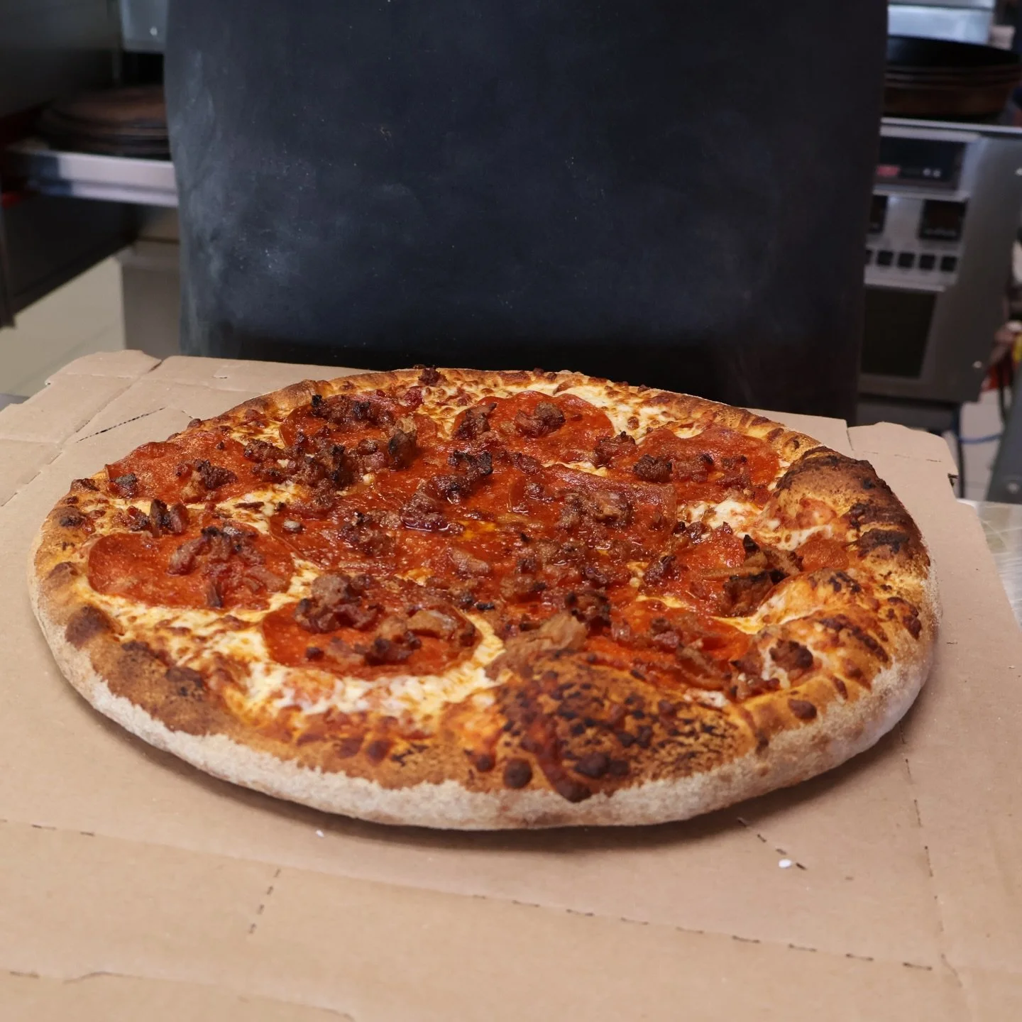 Hot weather calls for a fresh pizza🍕🥵🔥🩵🫶✨