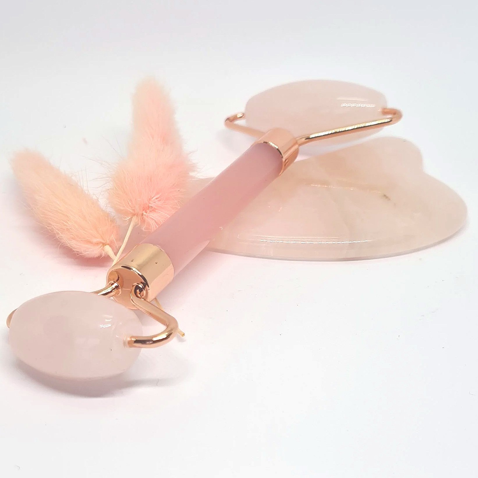 Roll on MASSAGE + Guasha Quartz rose