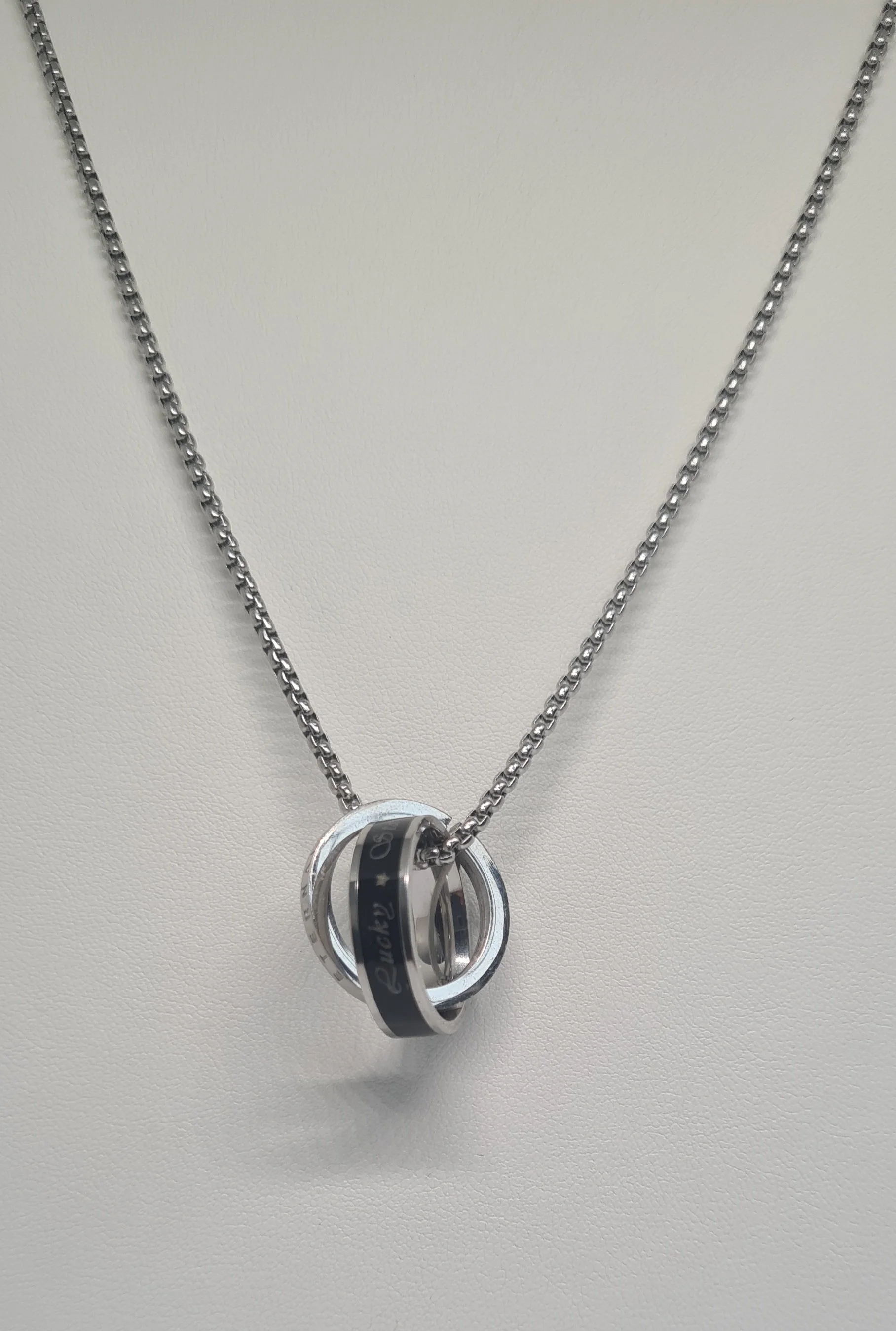 Collier "Nexus" - Anneau de connexion