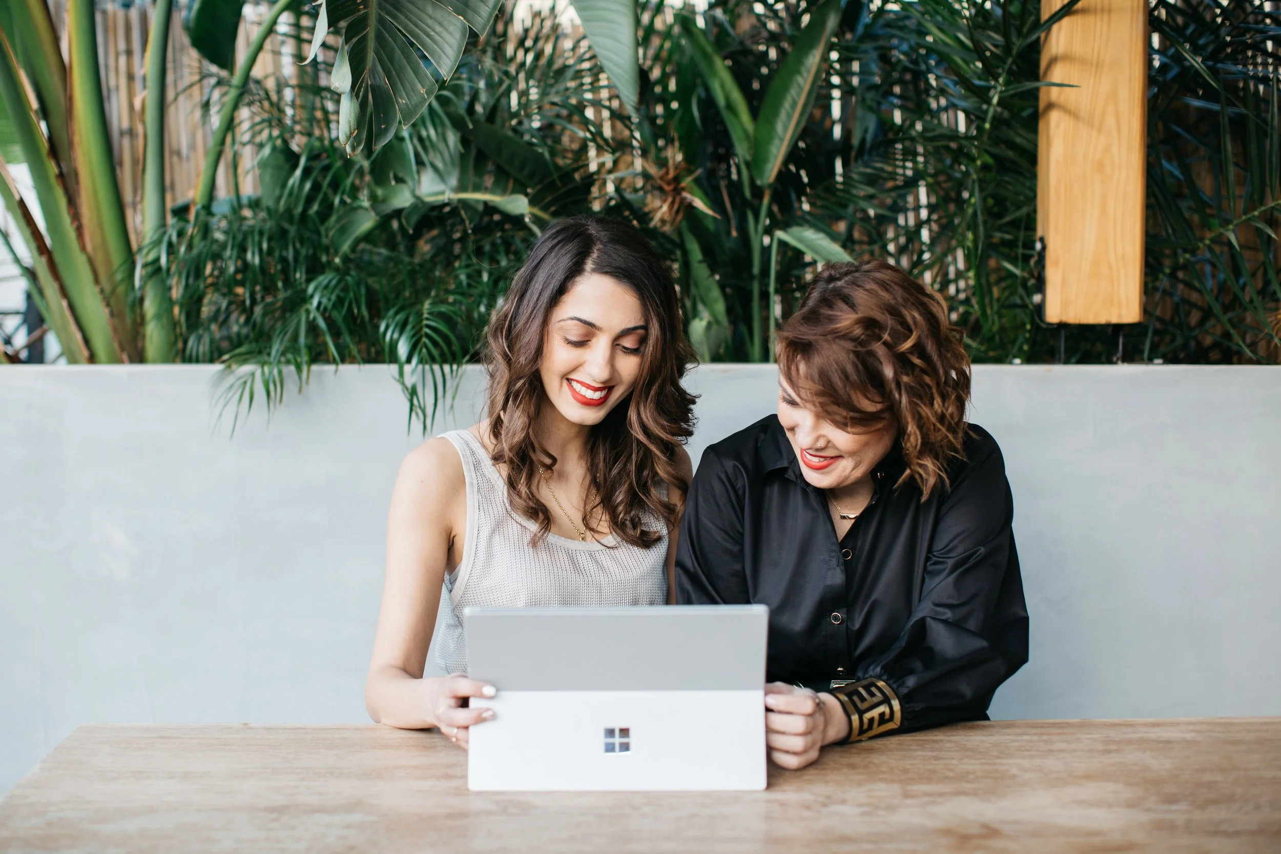 WHAT A WEDDING PLANNER DOES