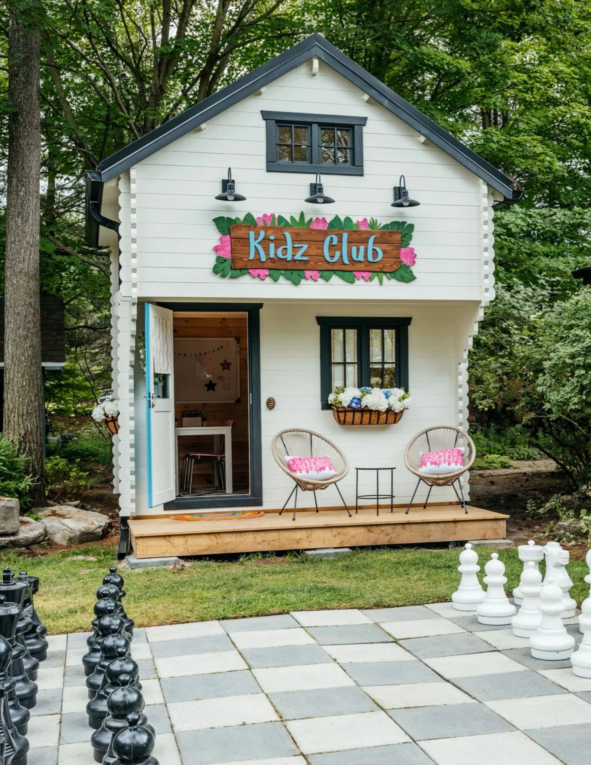 Ontario Grand - 2.jpg