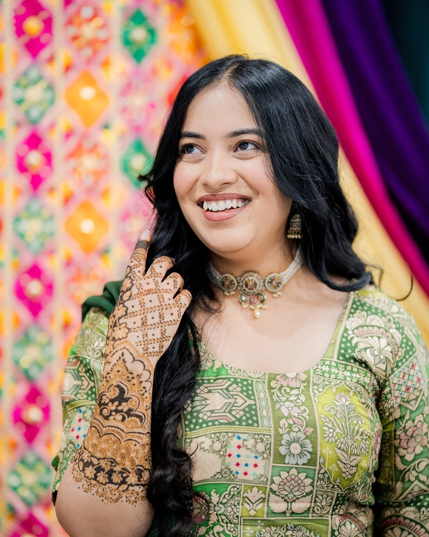 Pavneet&rsquo;s Mehndi ✨
Mehndi moments that feel like forever 💚

&bull;
&bull;
&bull;
&bull;
&bull;

#wedding #bridalmehndi #mehndi #yyc #bride