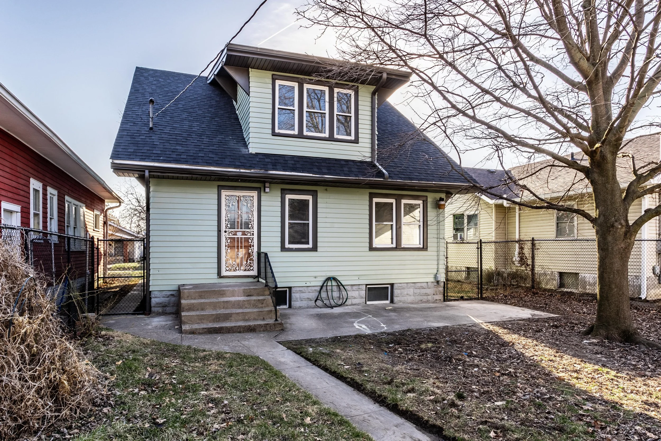 34 - 920 N Chester Ave.jpg