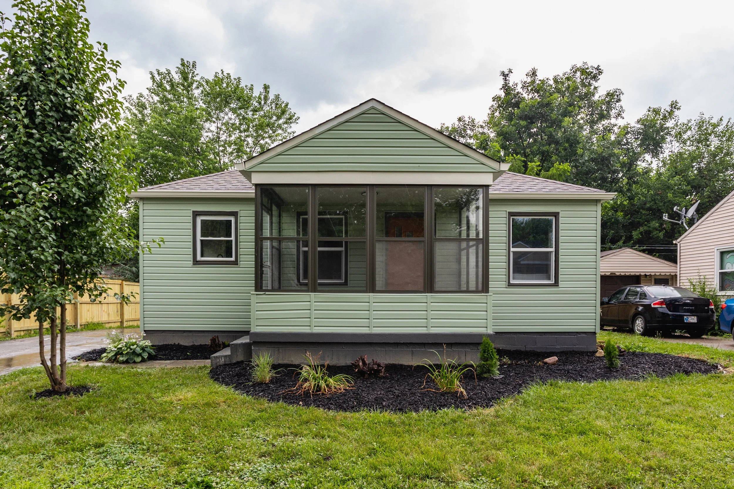 01-1710 N Irvington Ave.jpg