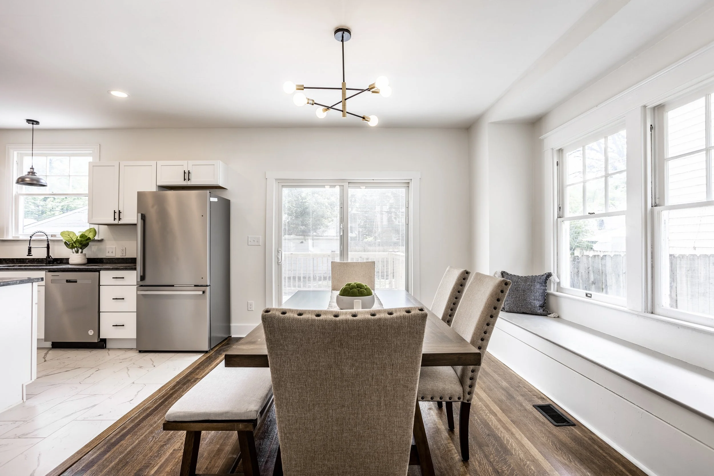 12-101 N Drexel Ave.jpg