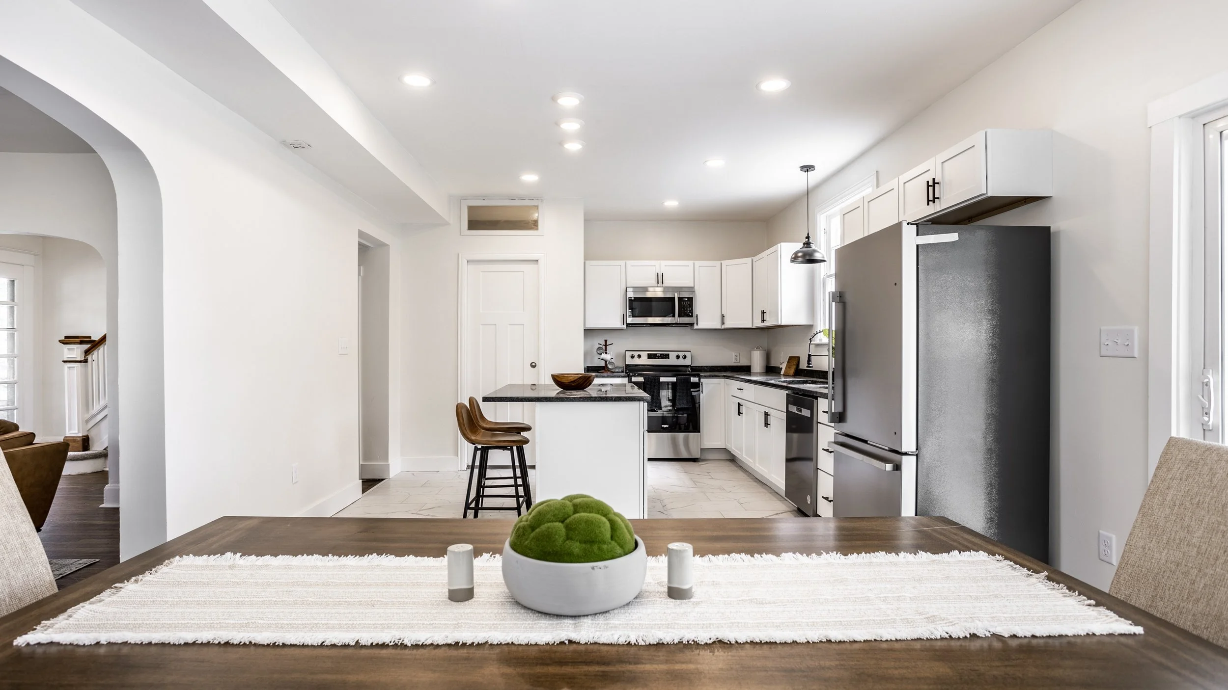 16-101 N Drexel Ave.jpg