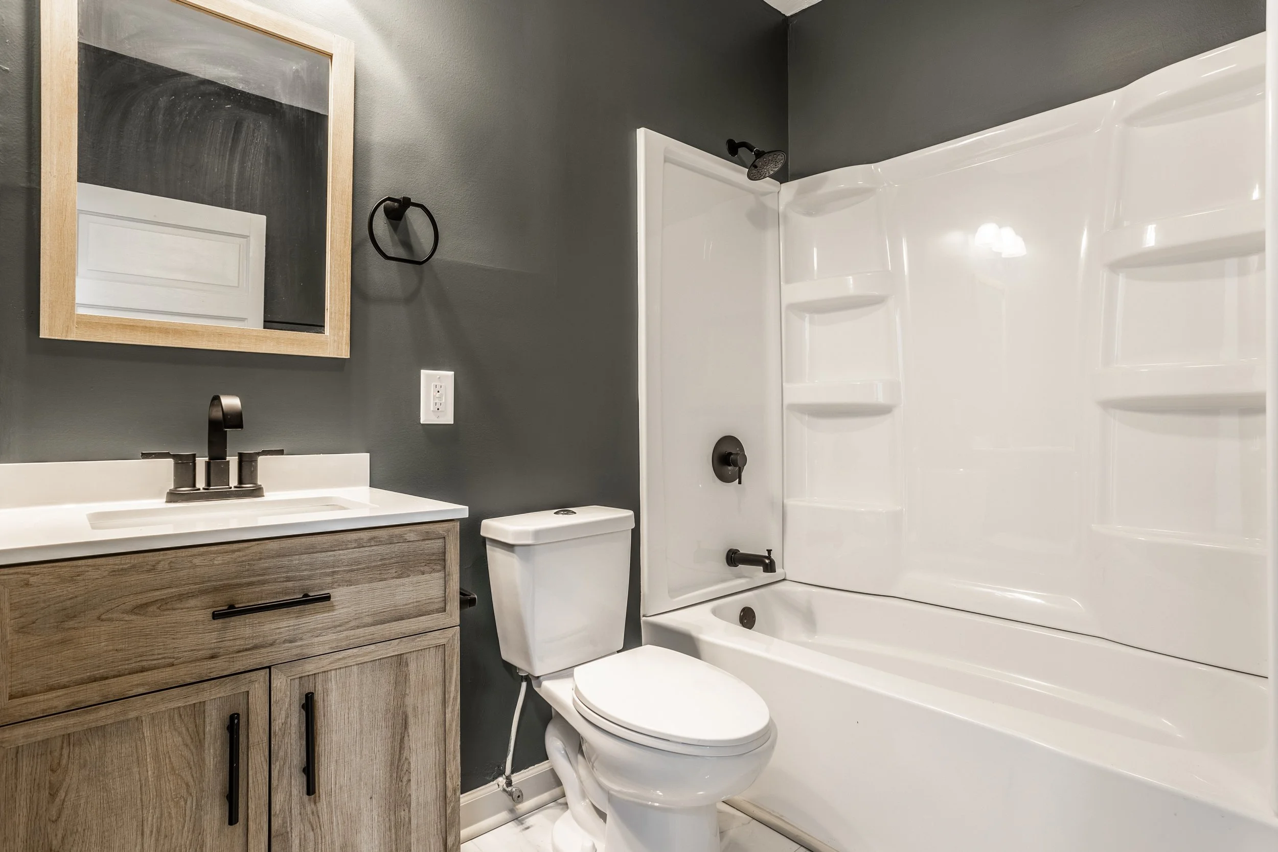 33-1906 N New Jersey St.jpg