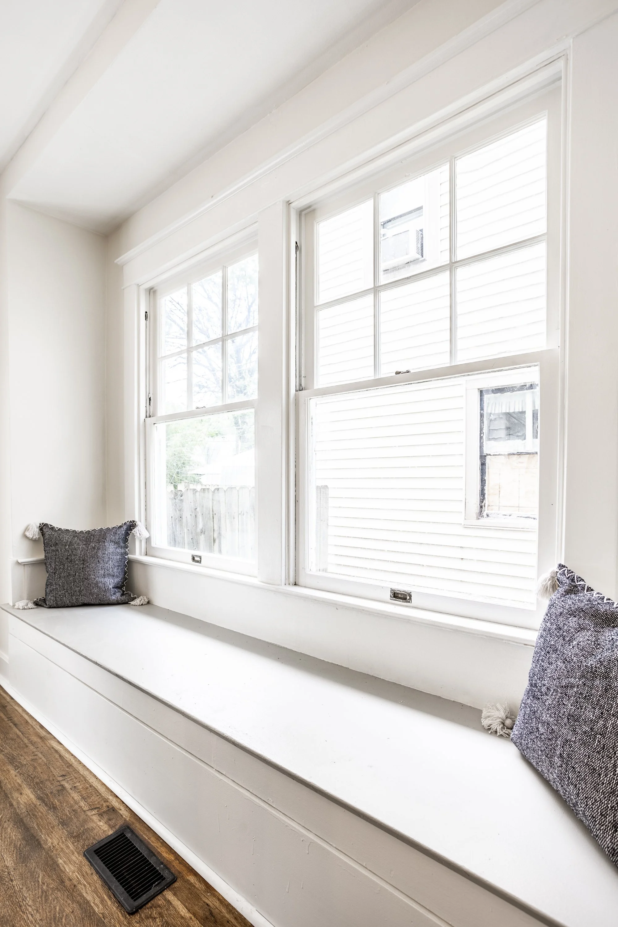 14-101 N Drexel Ave.jpg