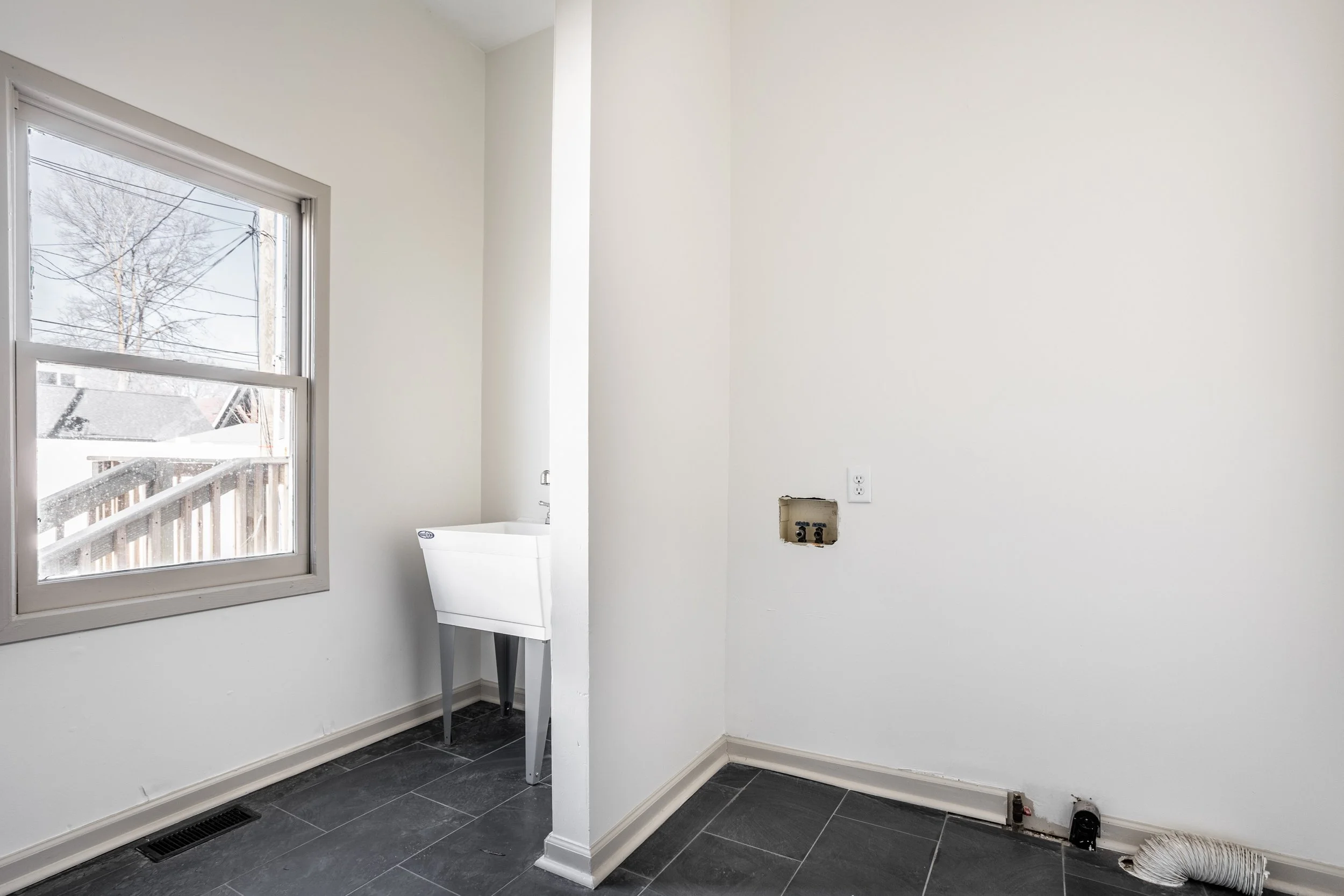 39-1906 N New Jersey St.jpg