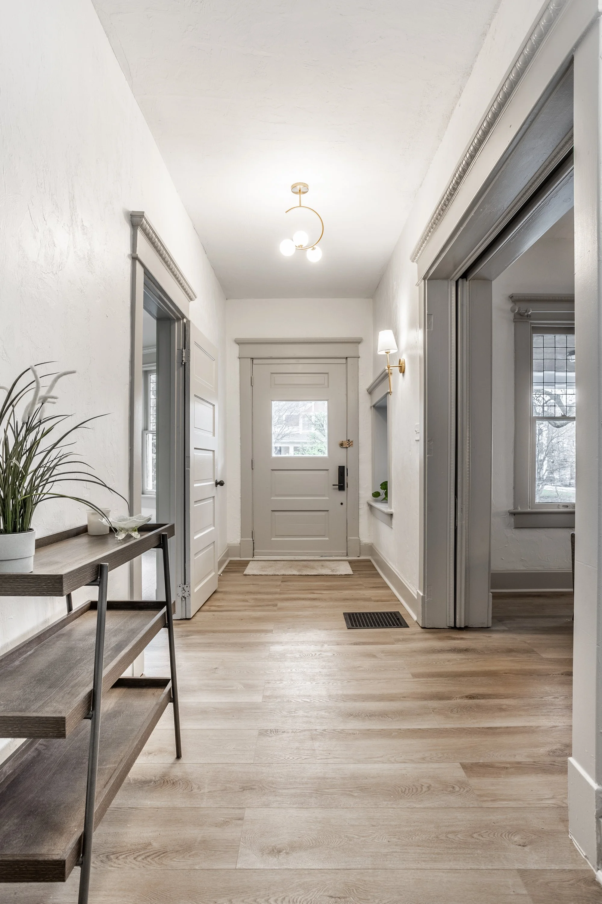 53-1906 N New Jersey St.jpg