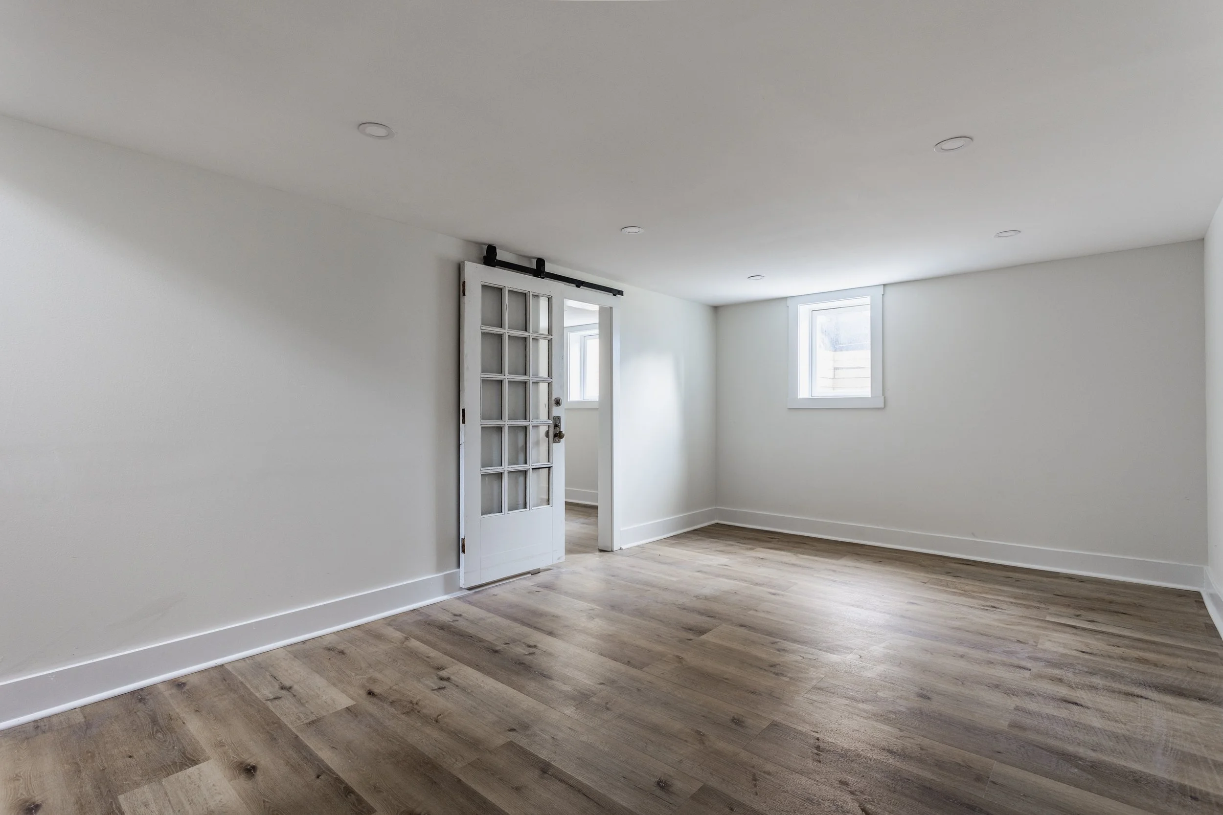 23-1710 N Irvington Ave.jpg