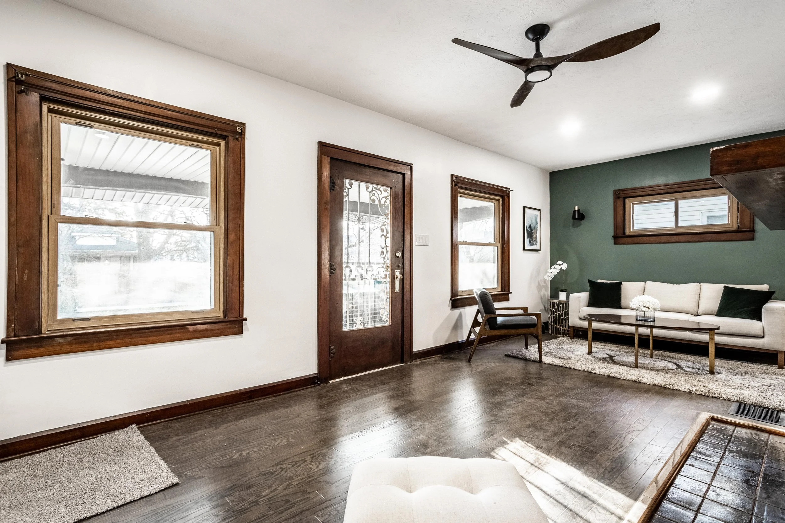 06 - 920 N Chester Ave.jpg