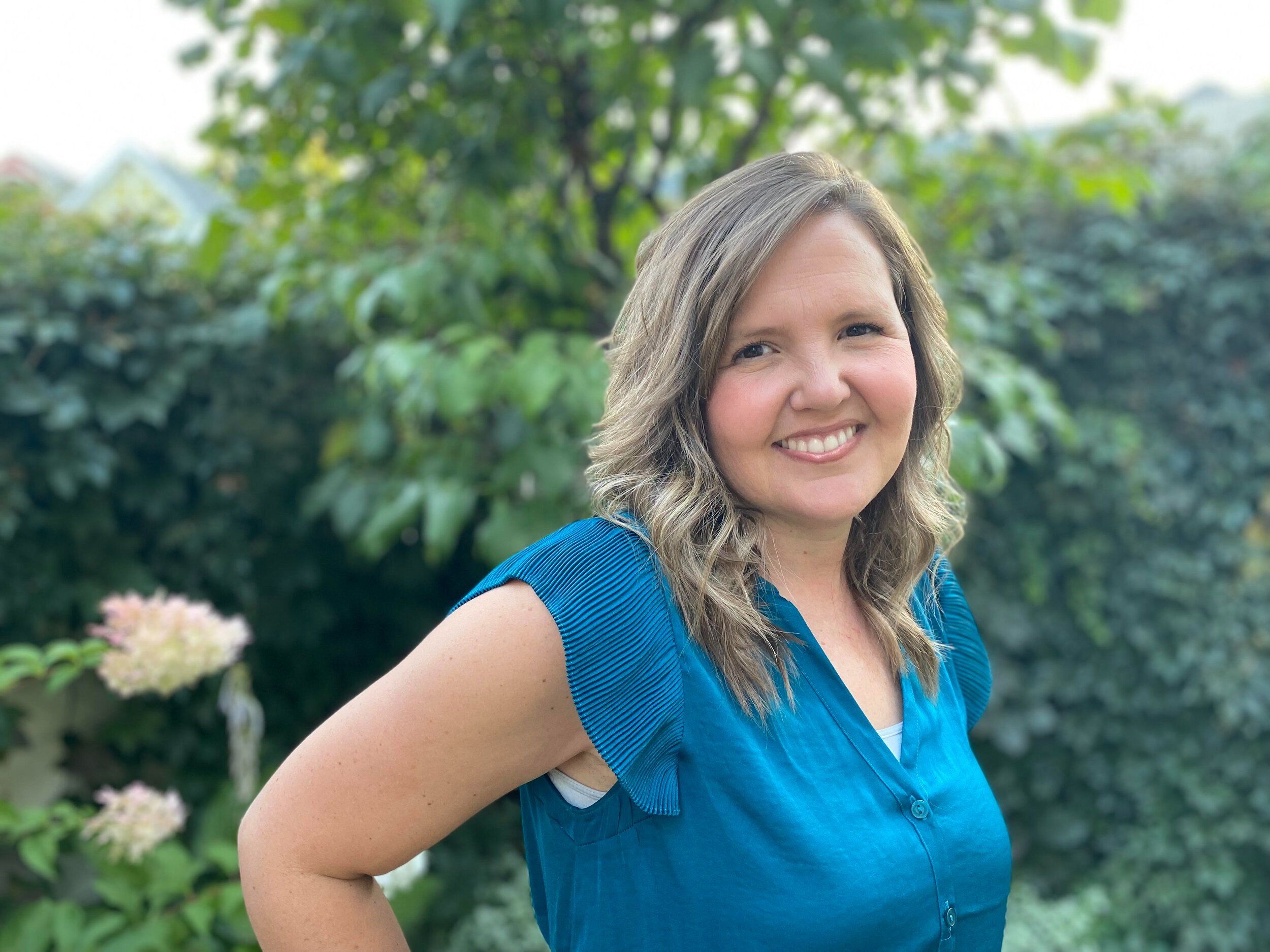 Elizabeth Seymour - 1:1 Coach + Group Facilitator