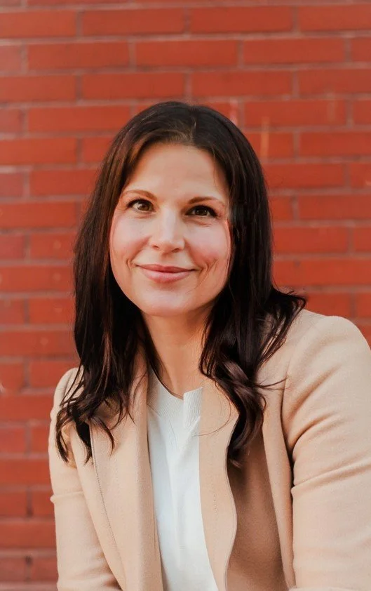 Emma Berry - 1:1 Coach + Group Facilitator