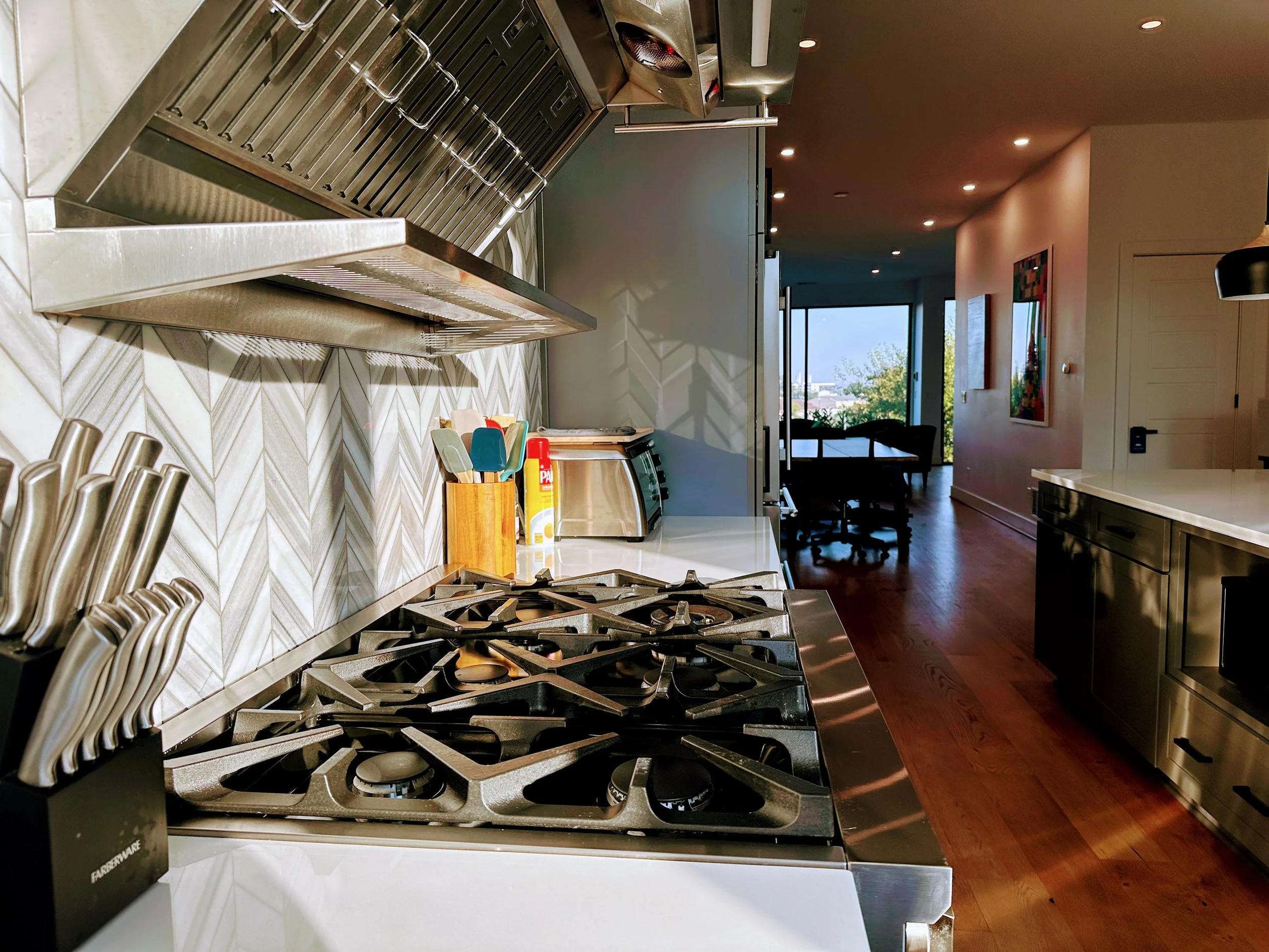 6-burner Forno gas stove and oven with warmer