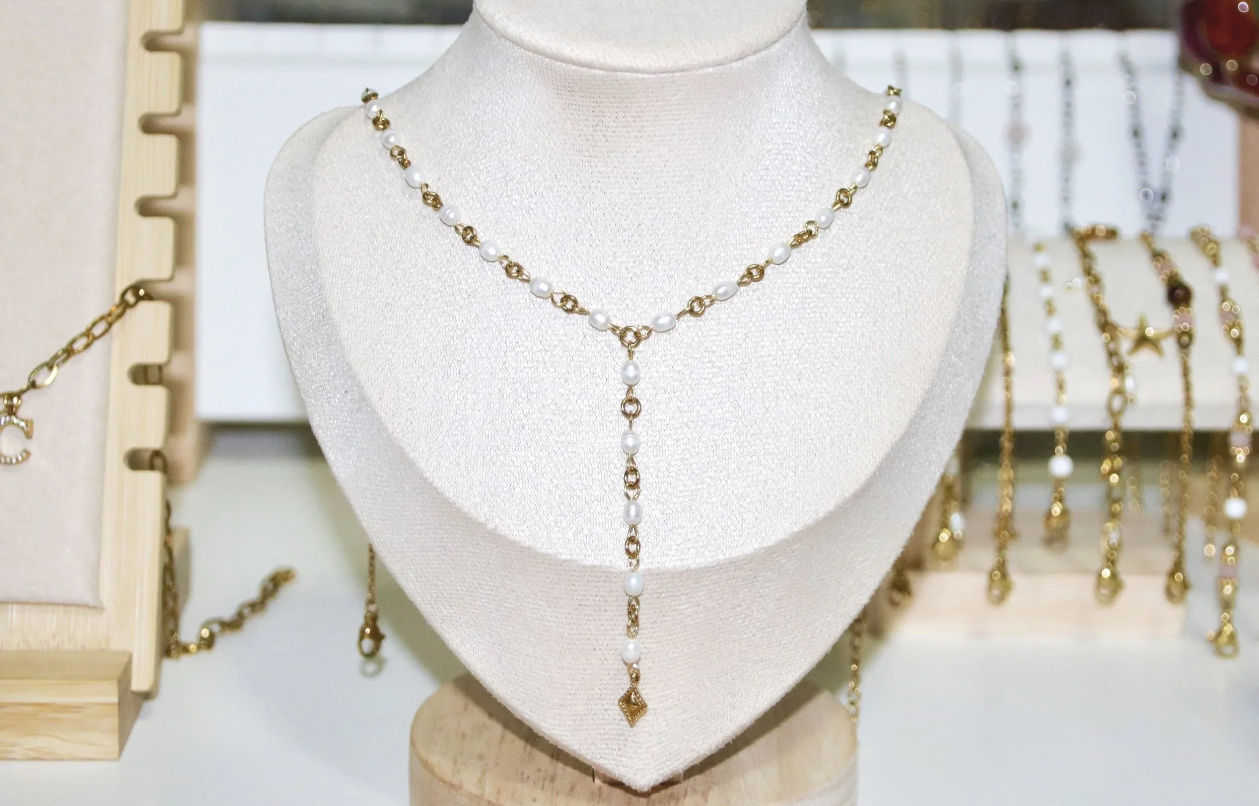 Collier Y perles d'eau douce