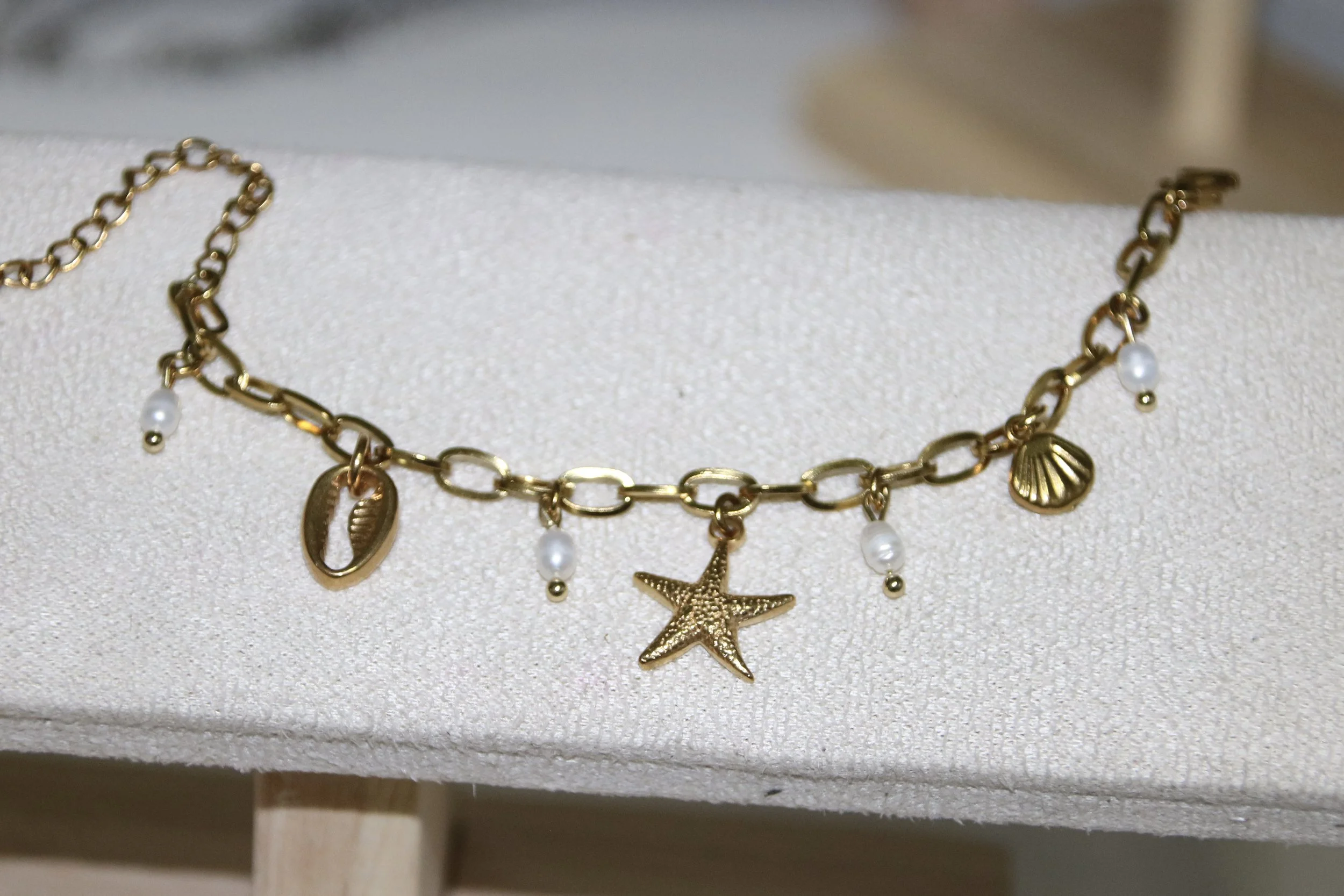 Bracelet breloque perles d'eau douce