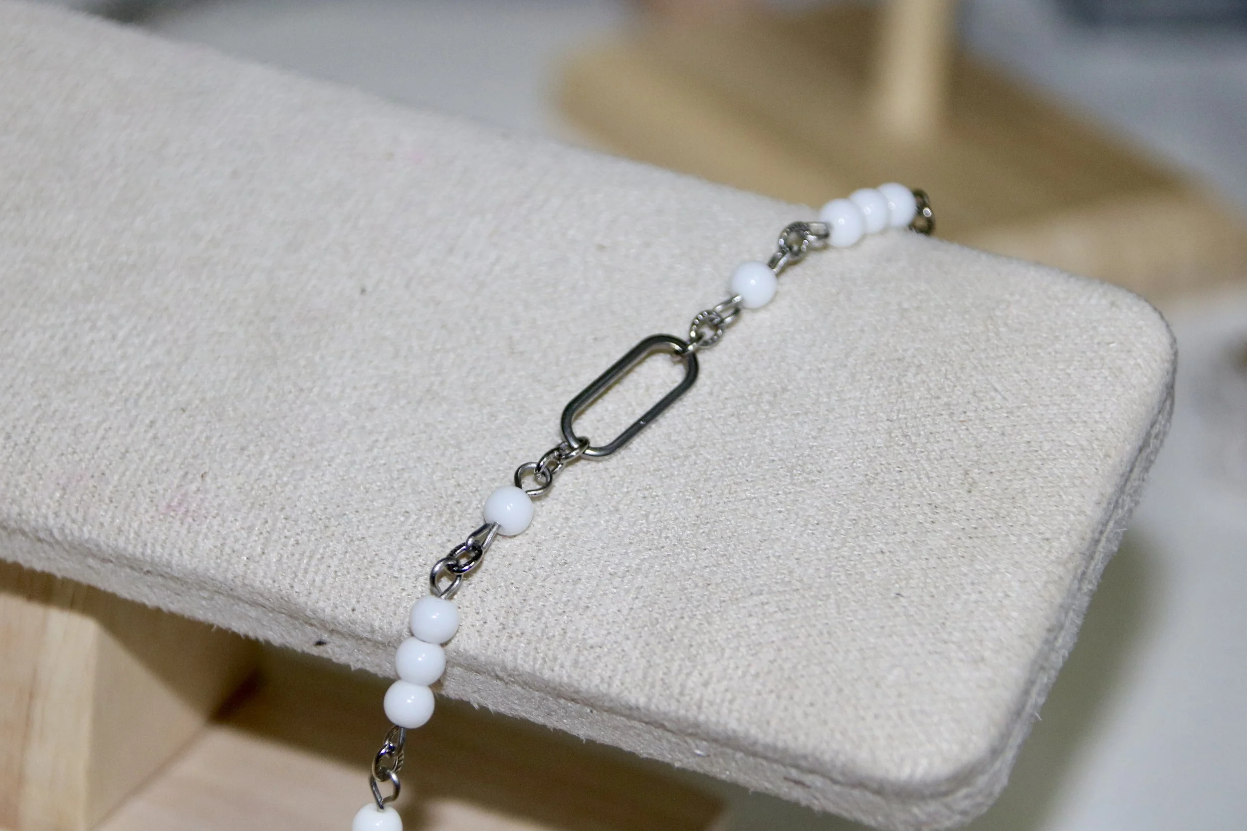 Bracelet jade blanc argenté