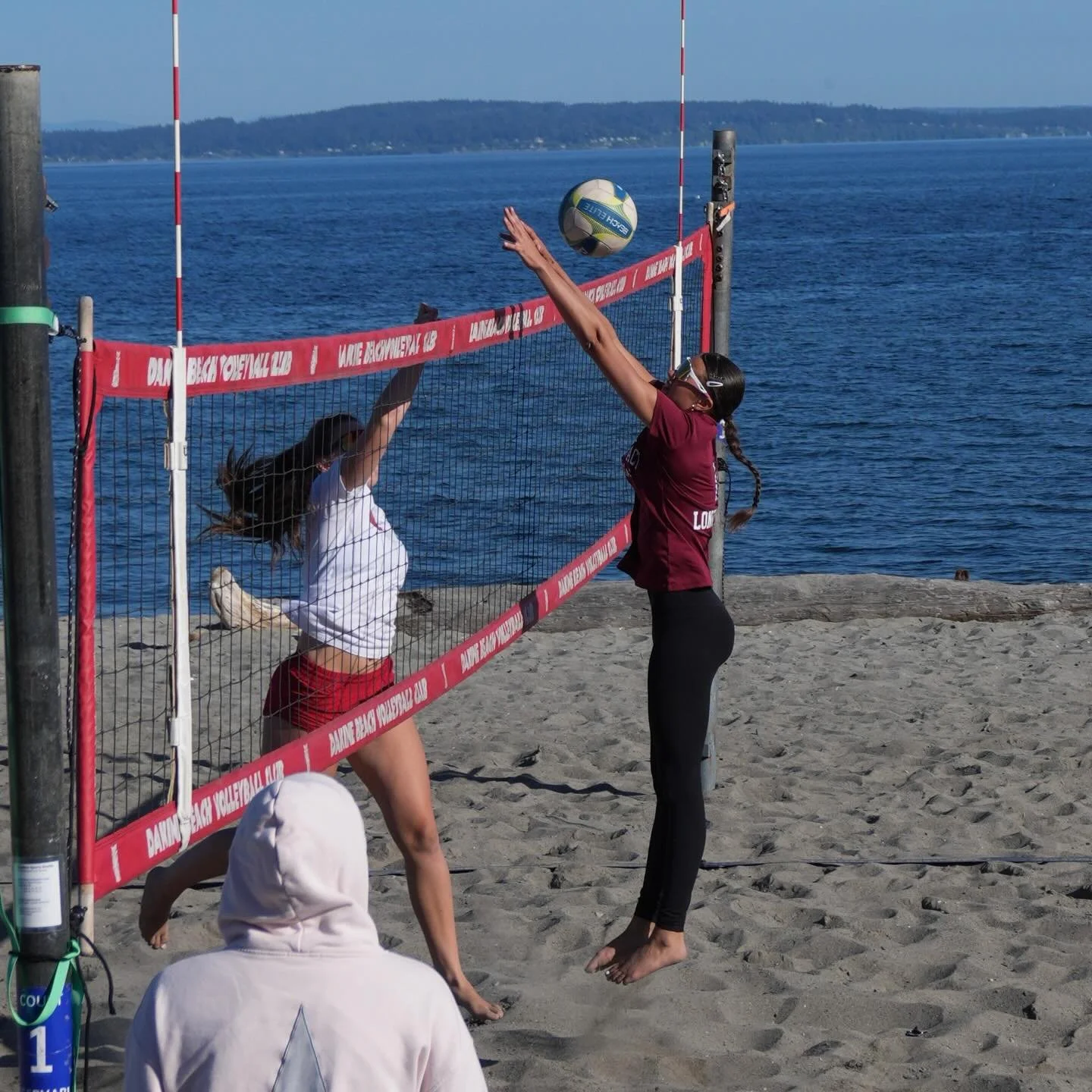 Sunny days at Alki 😎