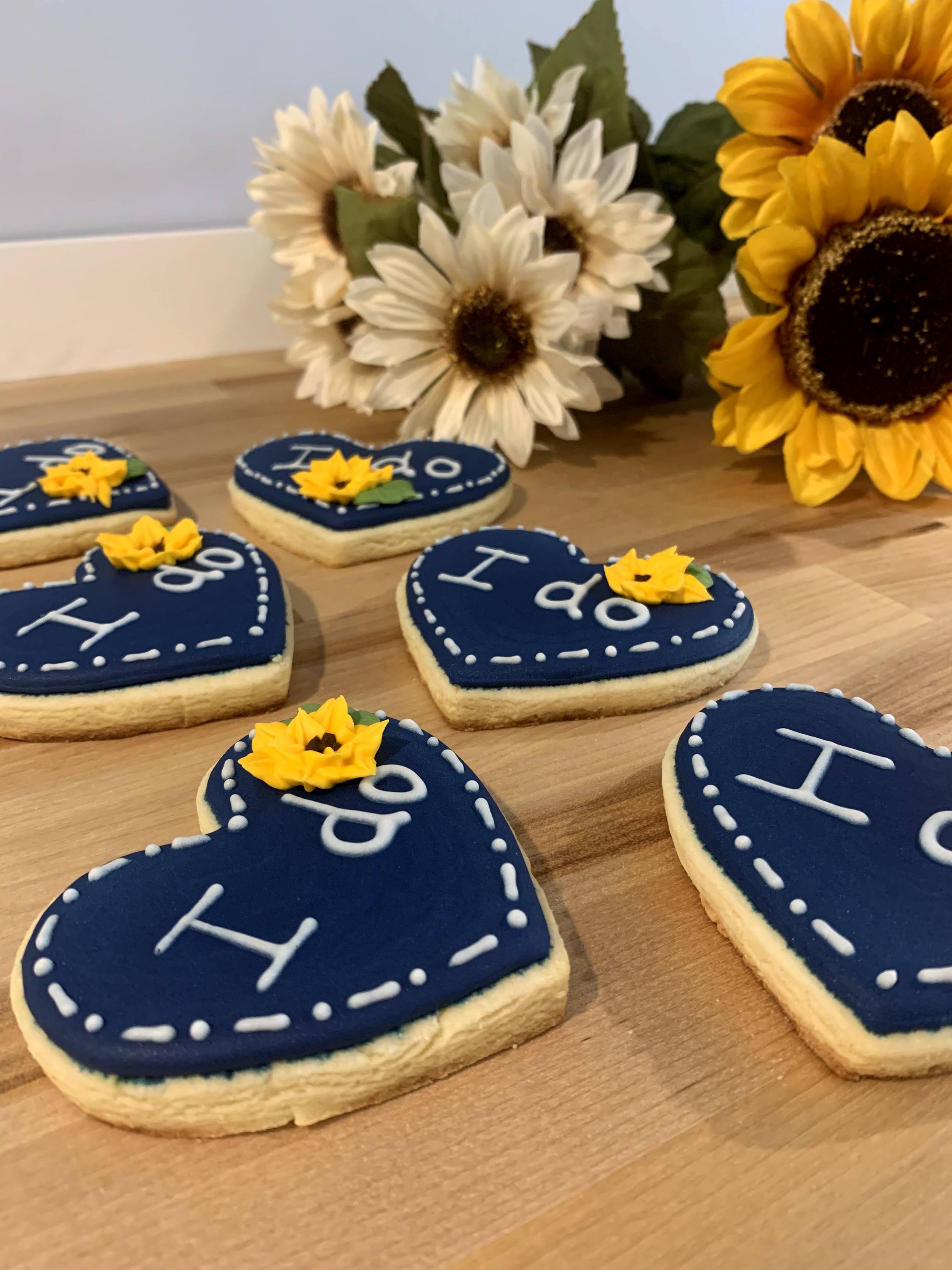 Sunflower Heart Cookie.jpeg