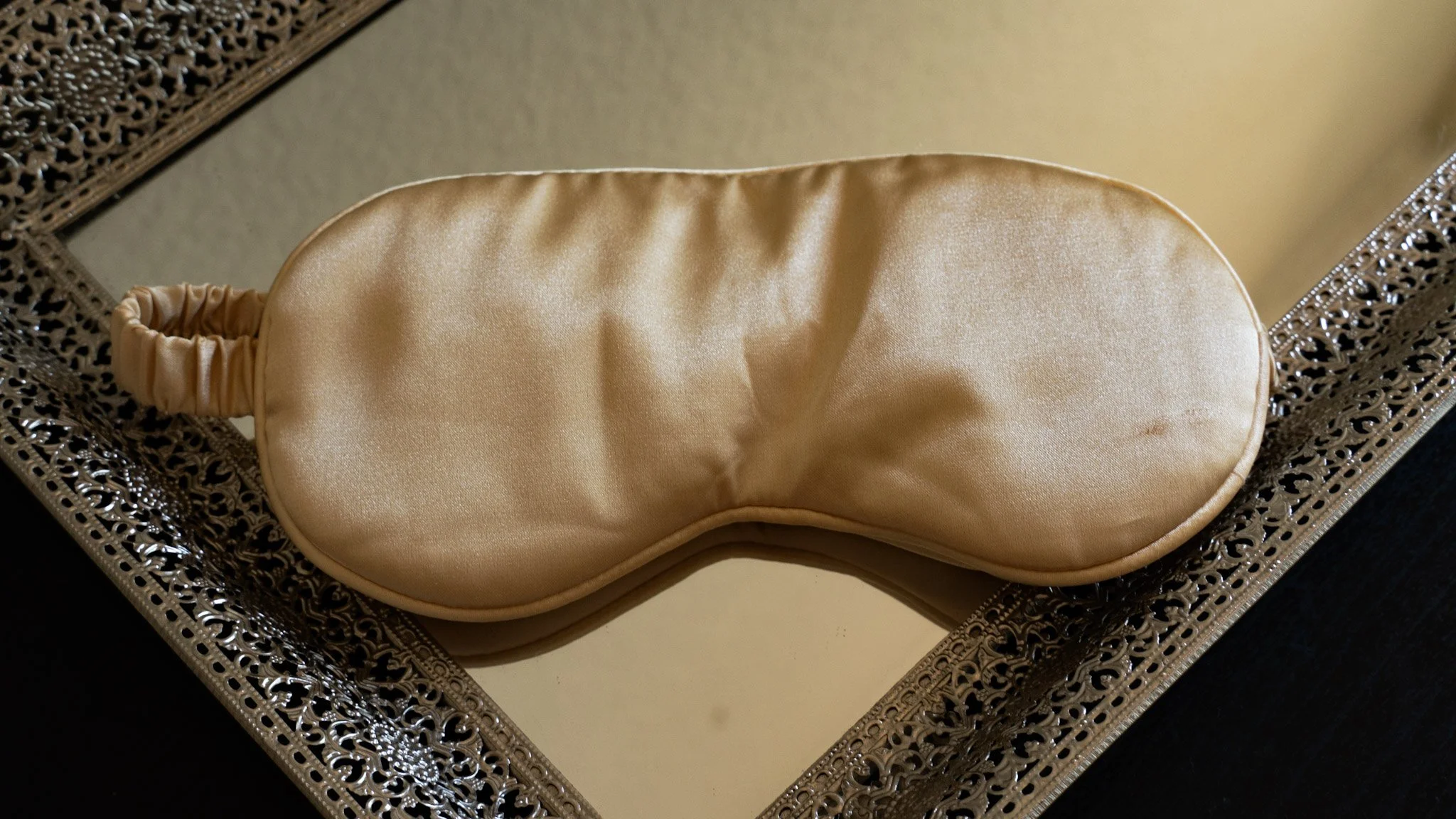 Gold_EyeMask