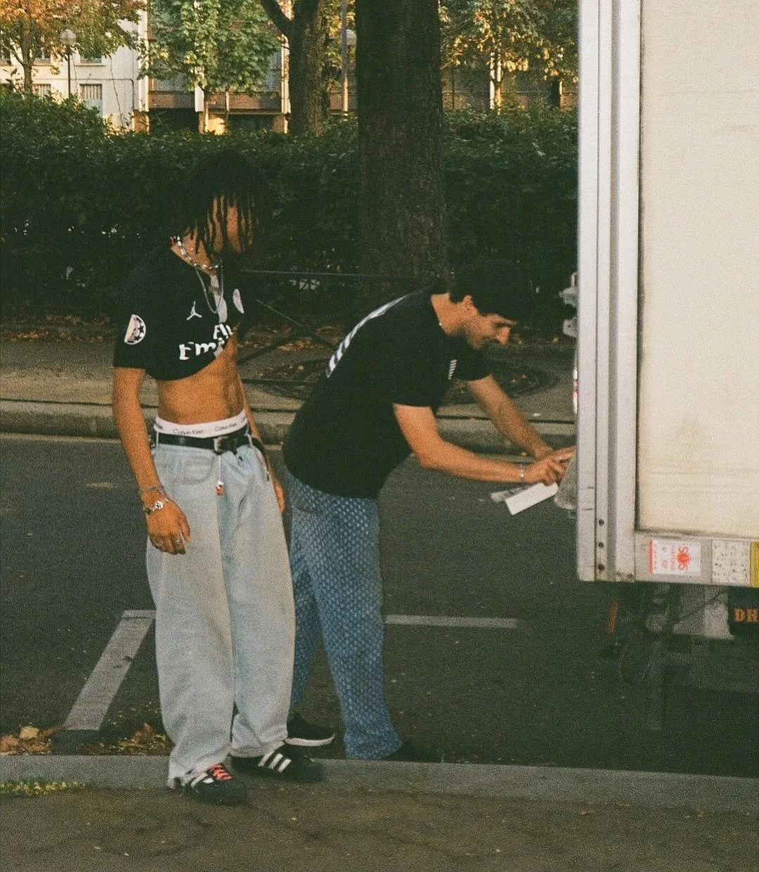 Hapiness makerz 🤡#hapiness #endofsummer #skate #skateboarding #skateboardingisfun #shooting #st (9).jpg